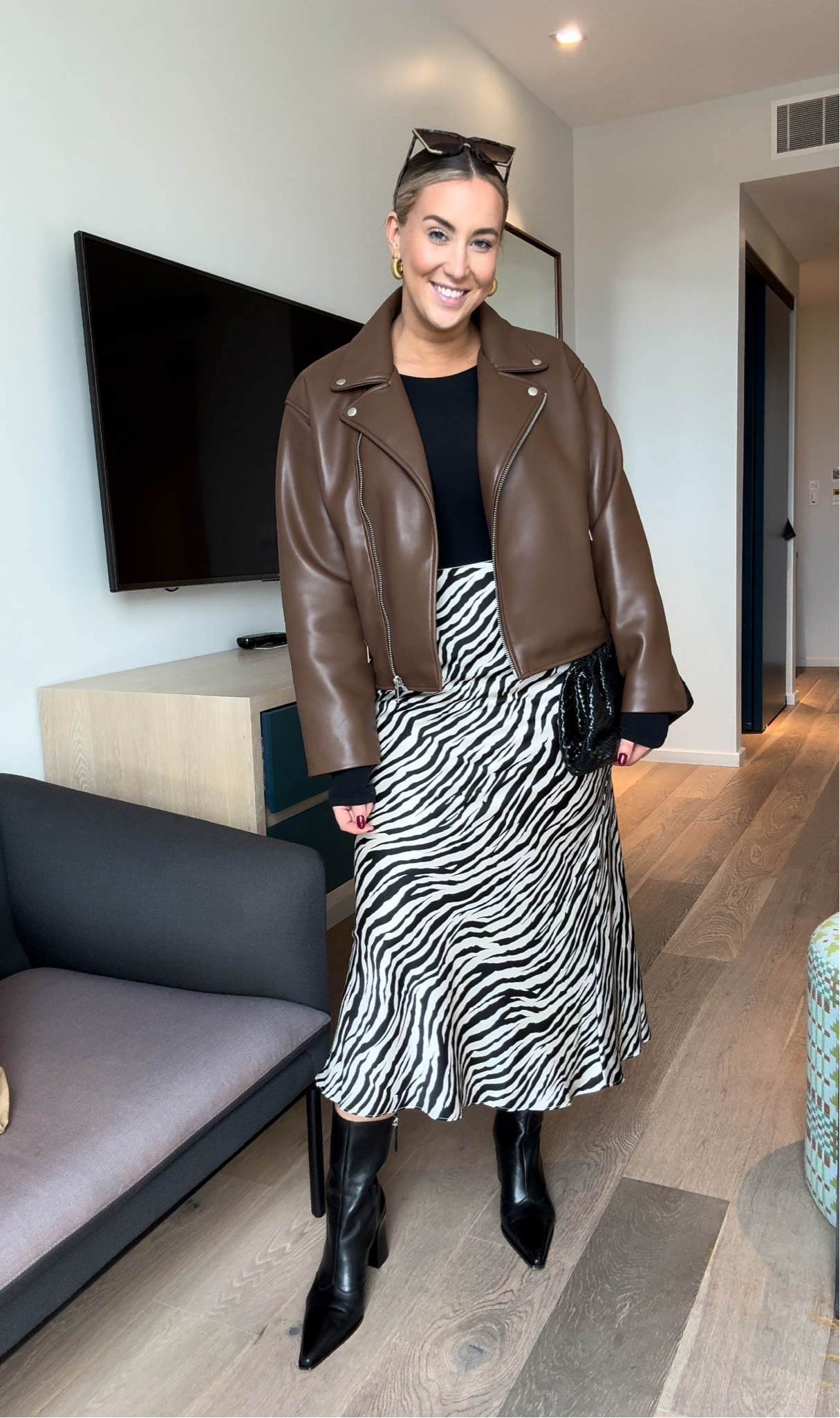 California winery outfit 🖤🤎

Bodysuit: O/S
Skirt: L
Jacket: XL
Shoes: TTS 

#LTKmidsize #LTKSeasonal #LTKstyletip