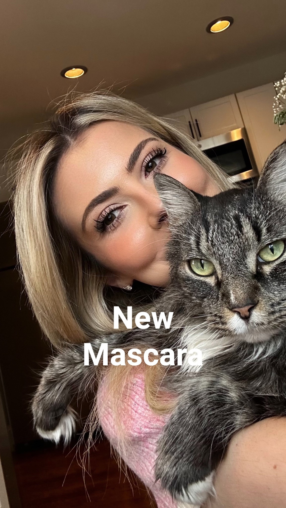 I’ve been testing out a bunch of new mascaras lately and I think I have a winner? #PradaBeauty #giftedbypradabeauty 

#LTKBeauty #LTKGiftGuide #LTKFindsUnder100