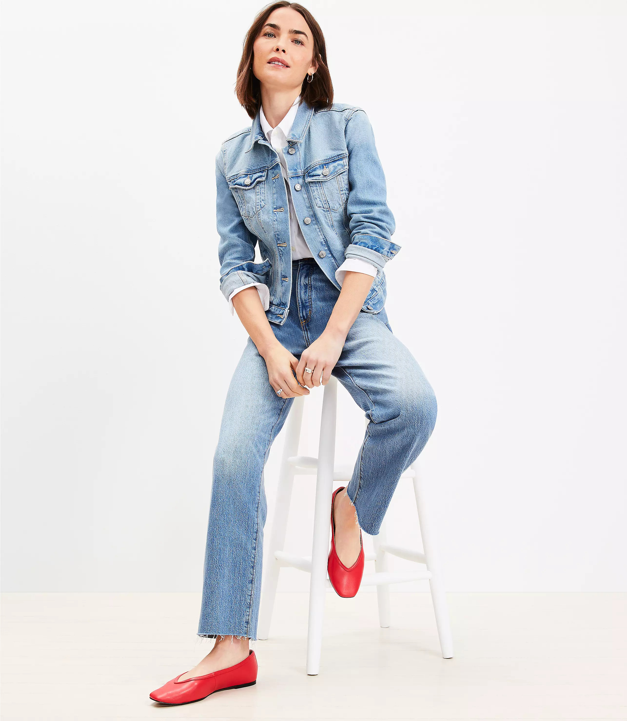 Tall Fresh Cut High Rise Straight Jeans in Light Vintage Wash | LOFT