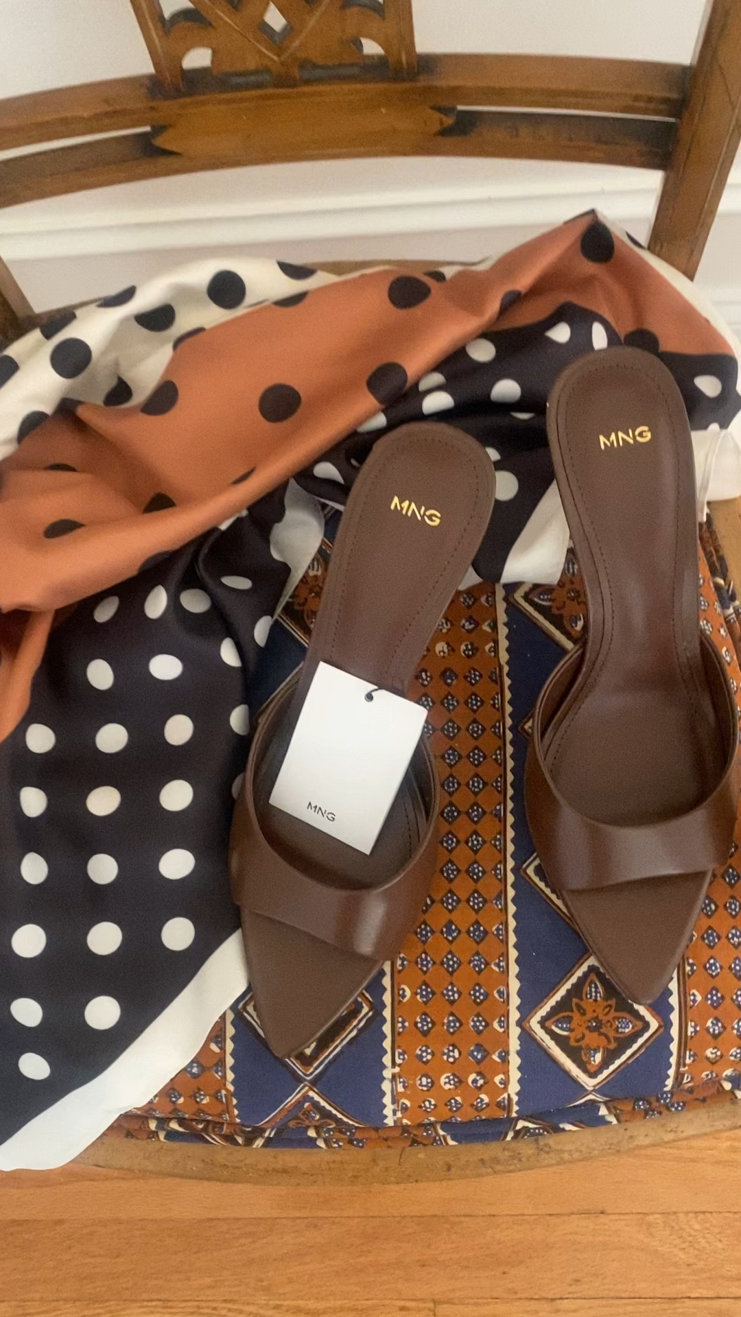 Our new favorite @mango accessories! ✨ Use code HELLO10 to save 10%. #ad
