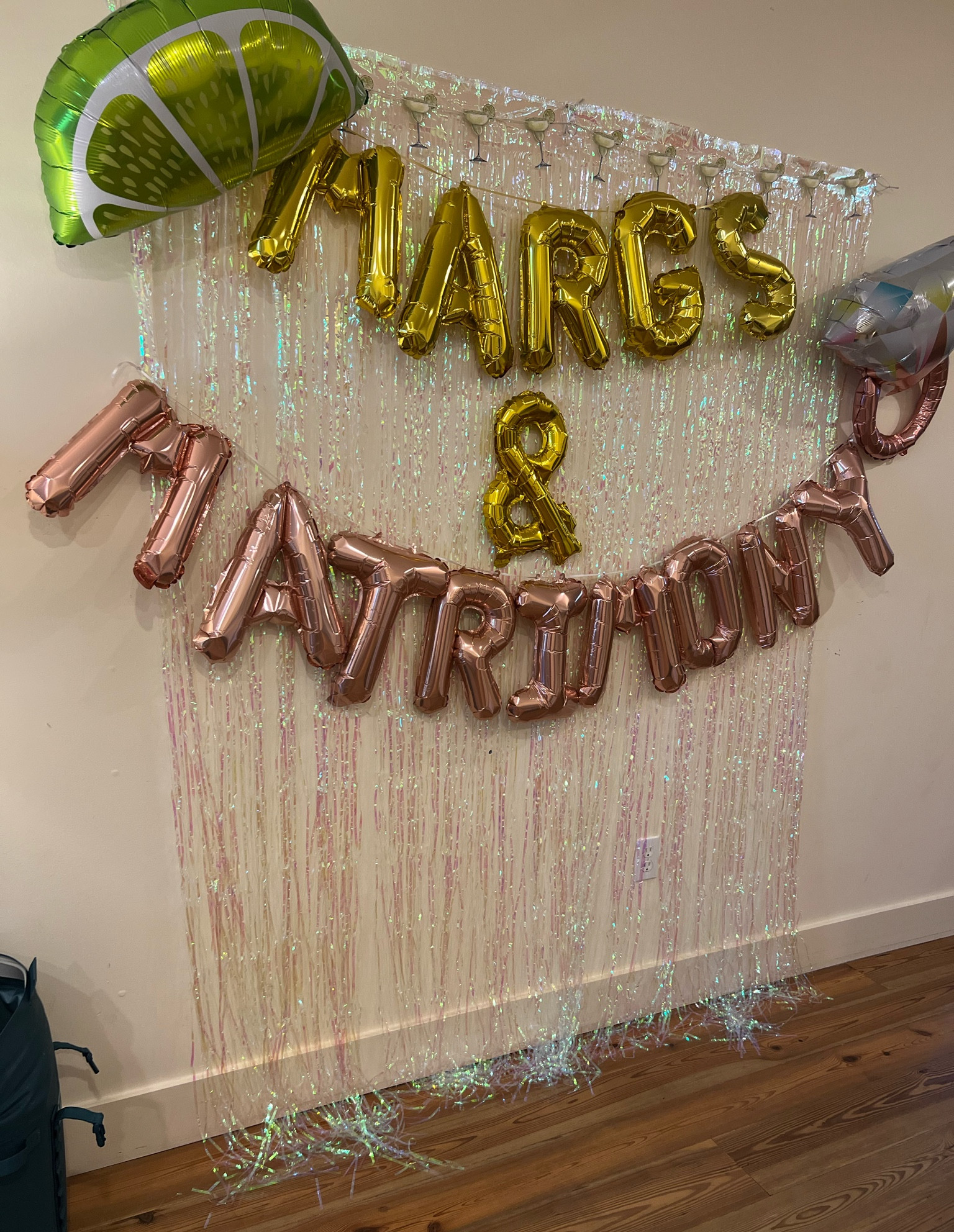 BACH TRIP DECOR! 💚🩷🥂 #amazon
