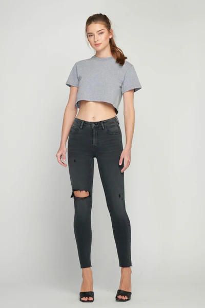 [AMELIA] BLACK RAW HEM SKINNY | Hidden Jeans