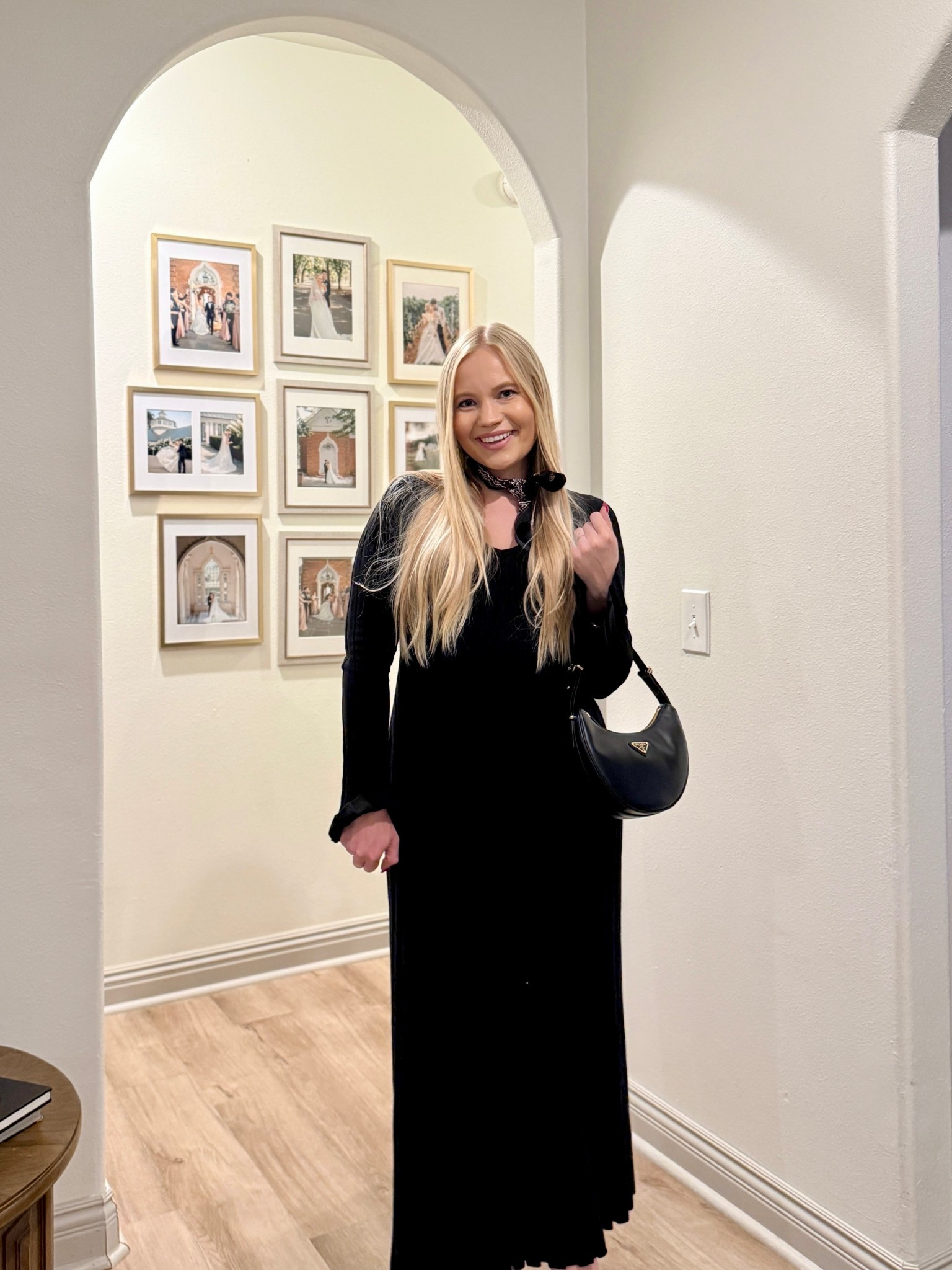 Love this pleated sweater dress 🥰 the fit of it is so flattering 


Family photos 
Pregnancy fashion 
Pregnancy style


#LTKHoliday #LTKFindsUnder100 #LTKBump