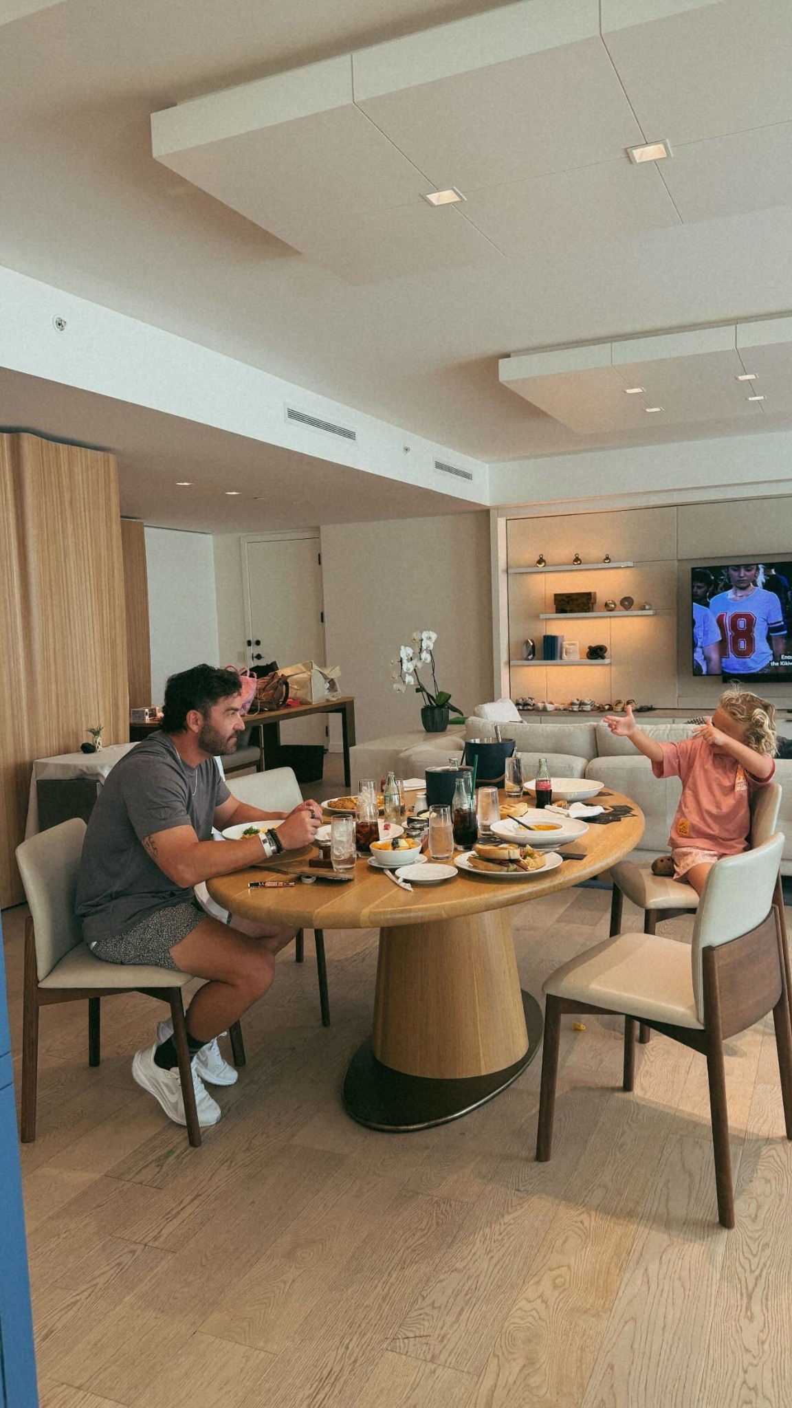 Bryce is wearing legends 

#LTKSeasonal #LTKTravel #LTKgrwm