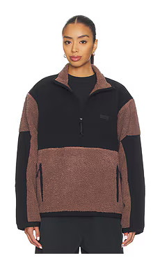 Teddy Half Zip Up Pullover
                    
                    SKIMS | Revolve Clothing (Global)