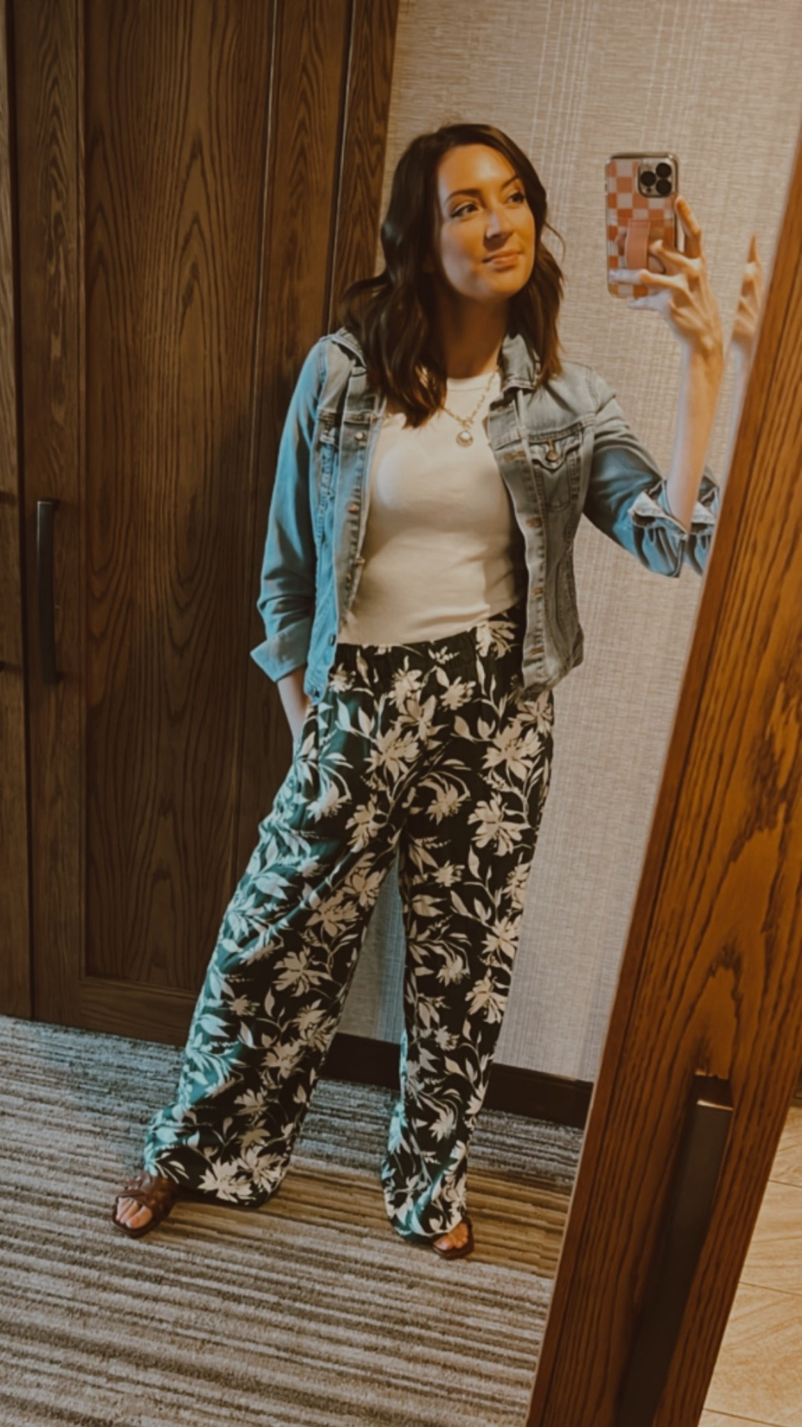 Abercrombie linen pants that are so comfy and come in tall lengths! All on sale this weekend with extra off using code AFCHAMP

#LTKootd #LTKTall #LTKSaleAlert