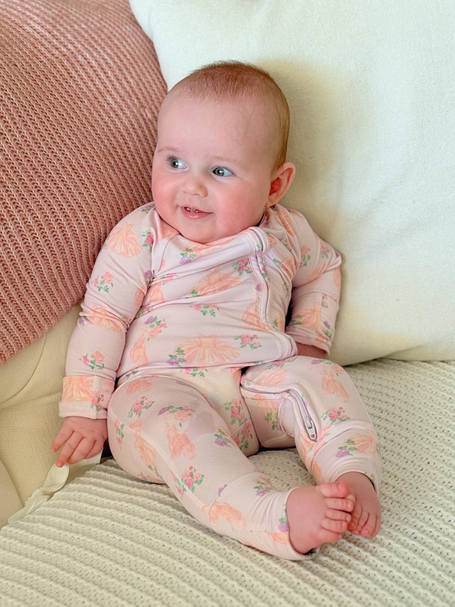 The cutest baby girl pajamas! Bamboo, stretchy, double zip, with convertible feet and hand covers 💗🎀

#LTKBaby #LTKKids #LTKBump