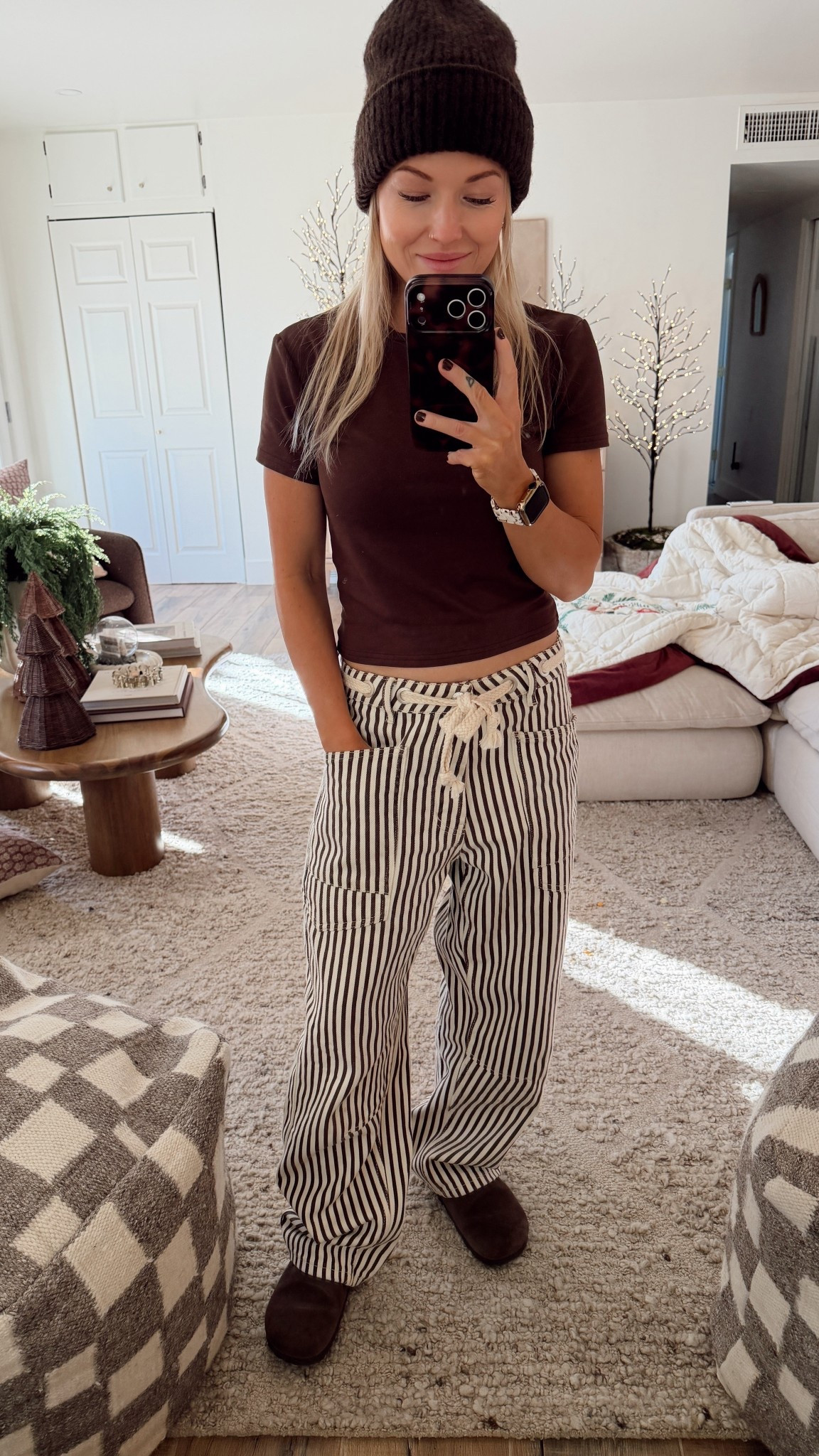 The cutest baggy striped jeans ever. They look like they’re Free People, but they are about half the price!

#LTKootd #LTKHoliday #LTKPetite