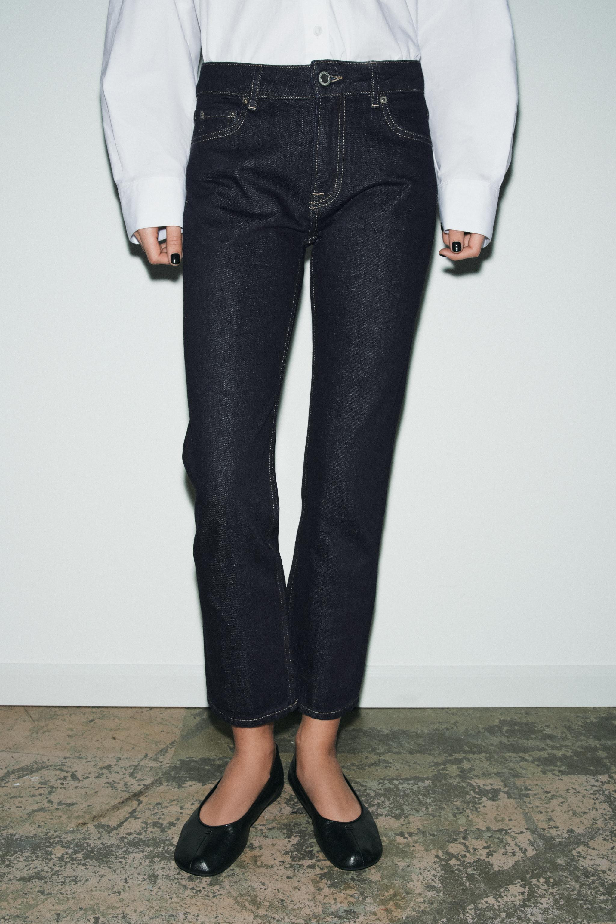 ZW COLLECTION MID-RISE CIGARETTE JEANS | Zara US