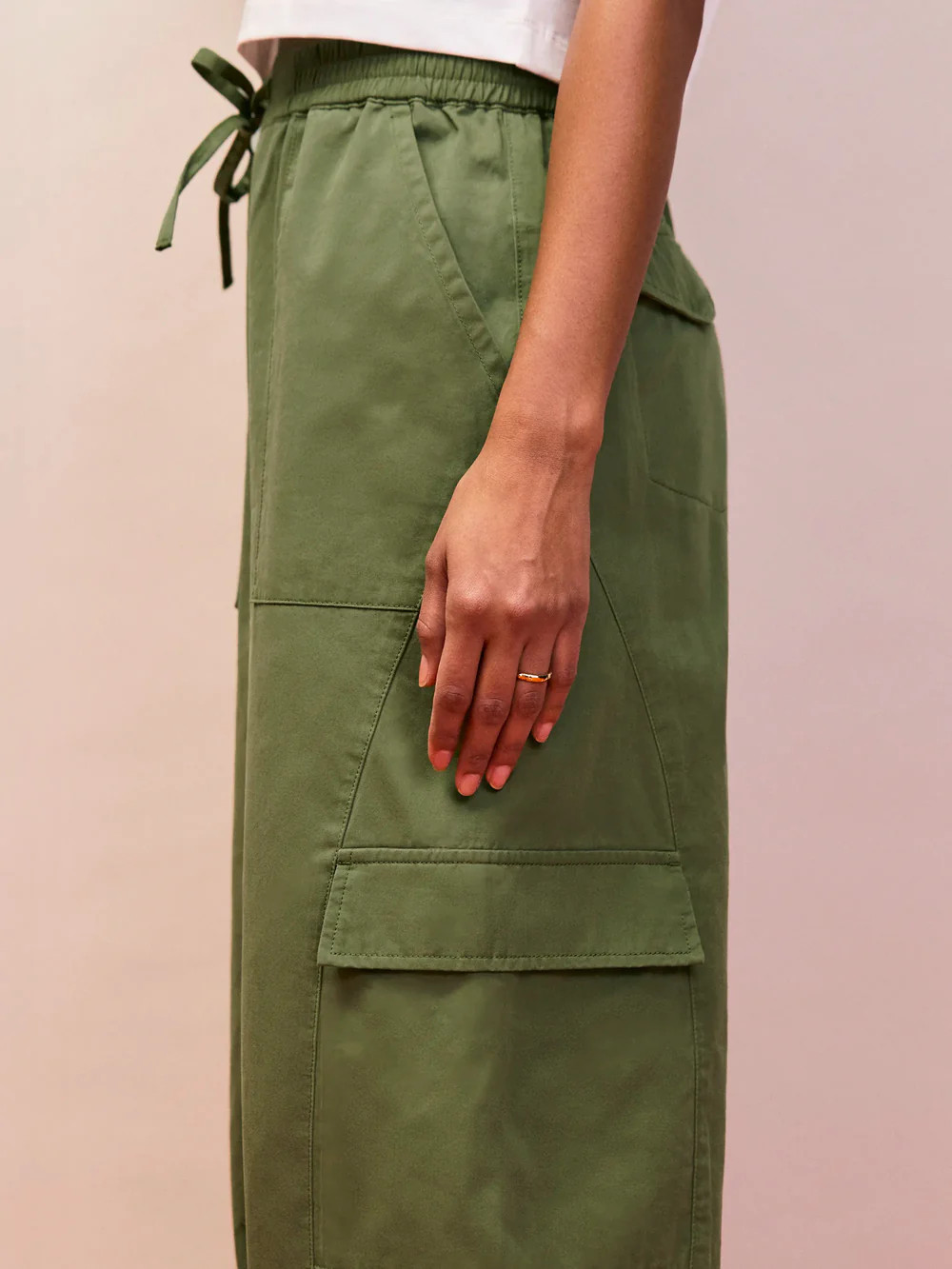 Petite Khaki Cargo Pocket Trousers | Ro&Zo