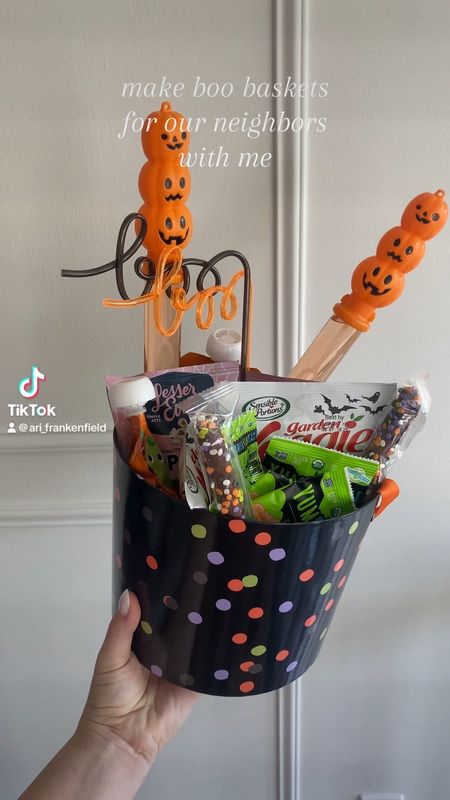Boo baskets for our neighbors! #halloween #boobaskets

#LTKHalloween #LTKSeasonal #LTKkids