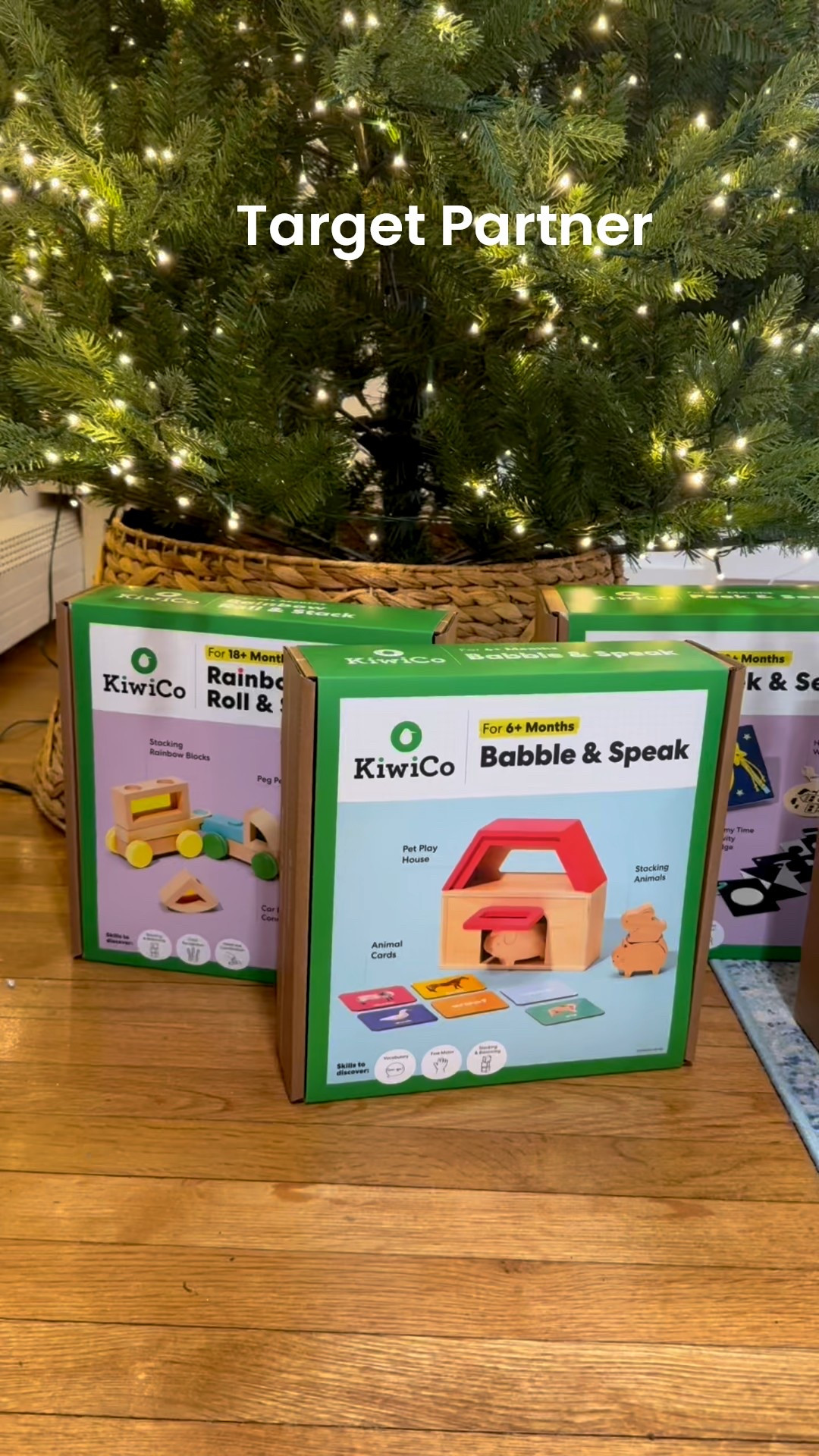 #TargetPartner if you’re looking for last minute gift ideas for babies - @target is the best place to go!! They have so many great options at affordable prices 👏 #targetbabyambassador #ad 