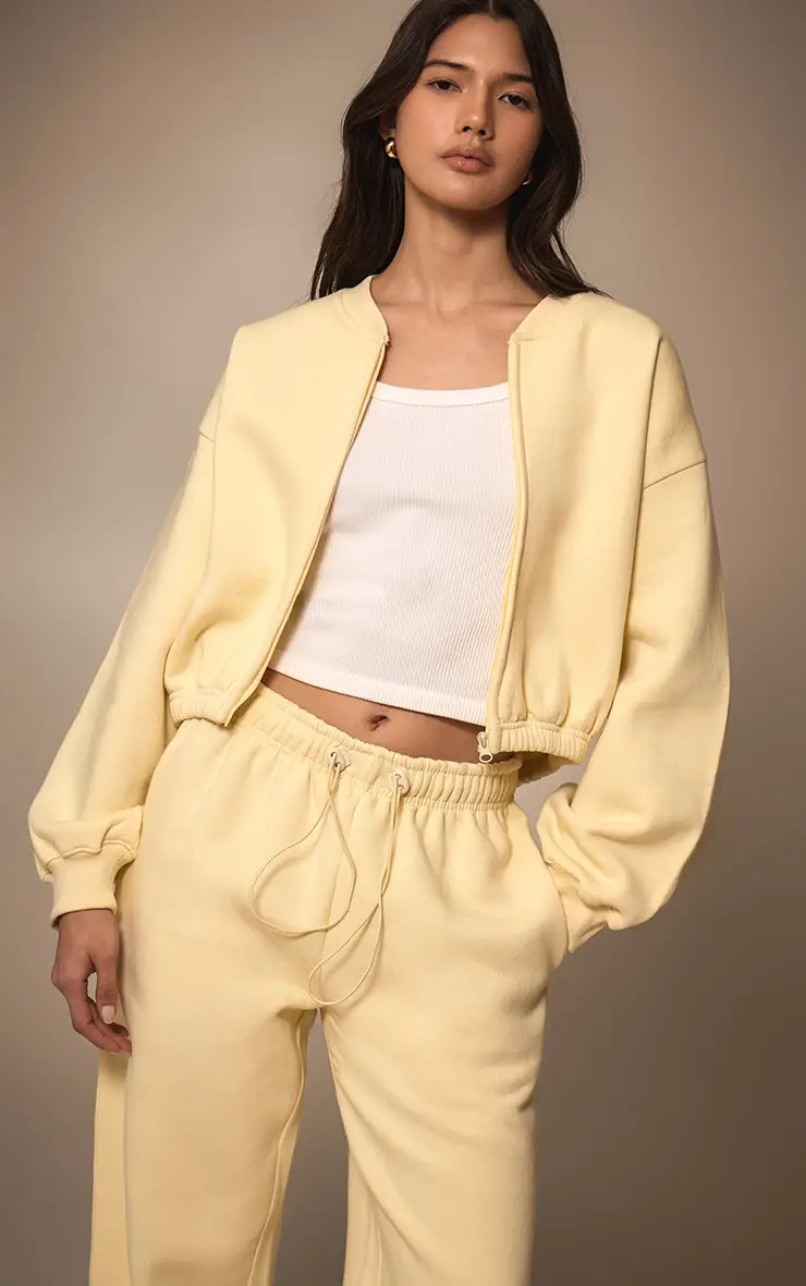 Pale Yellow Pale Yellow Drawcord Waist Cropped Zip Up Sweatshirt | PrettyLittleThing USA | PrettyLittleThing US