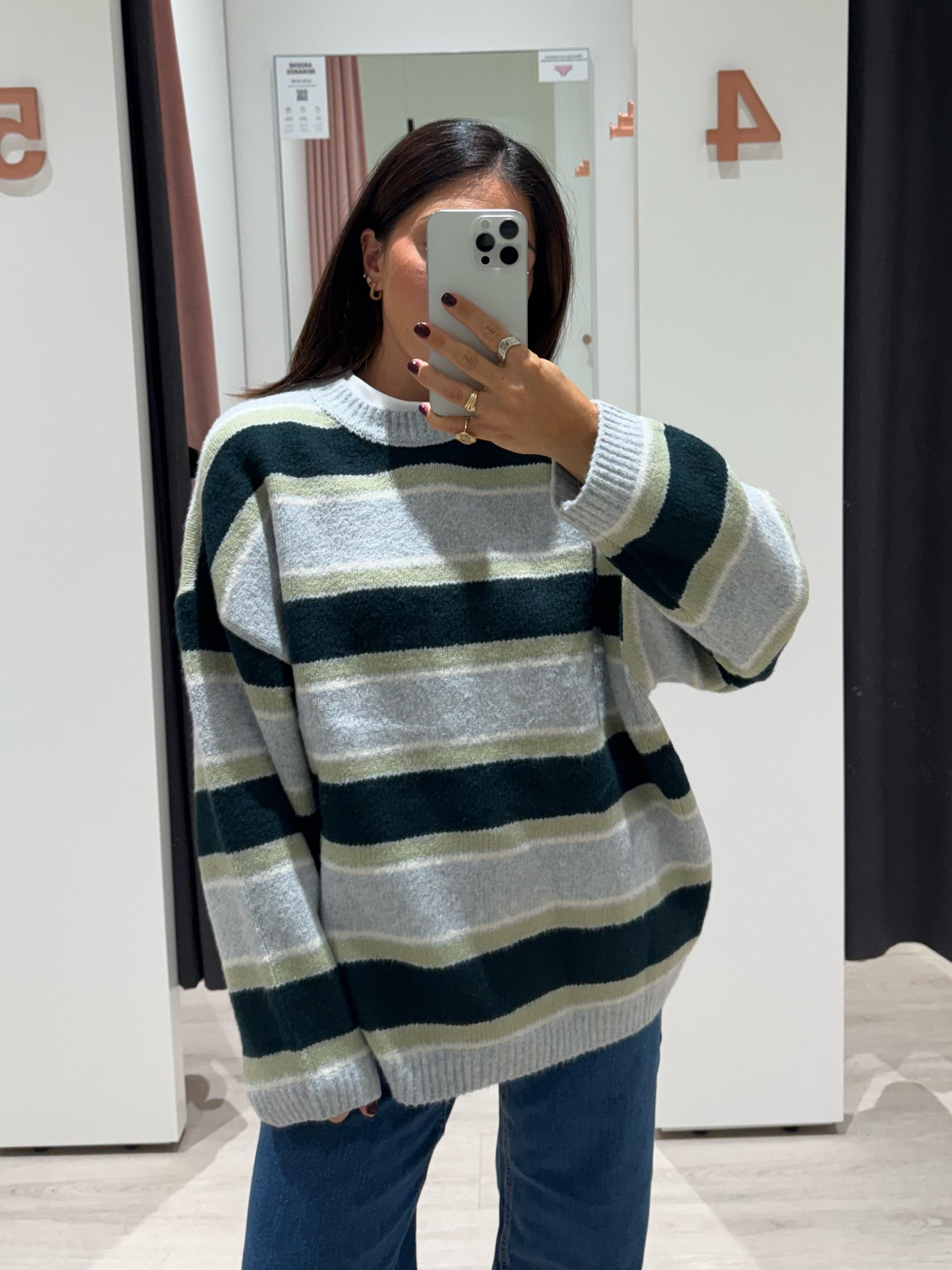 Size small sweater 
Size 0 denim 