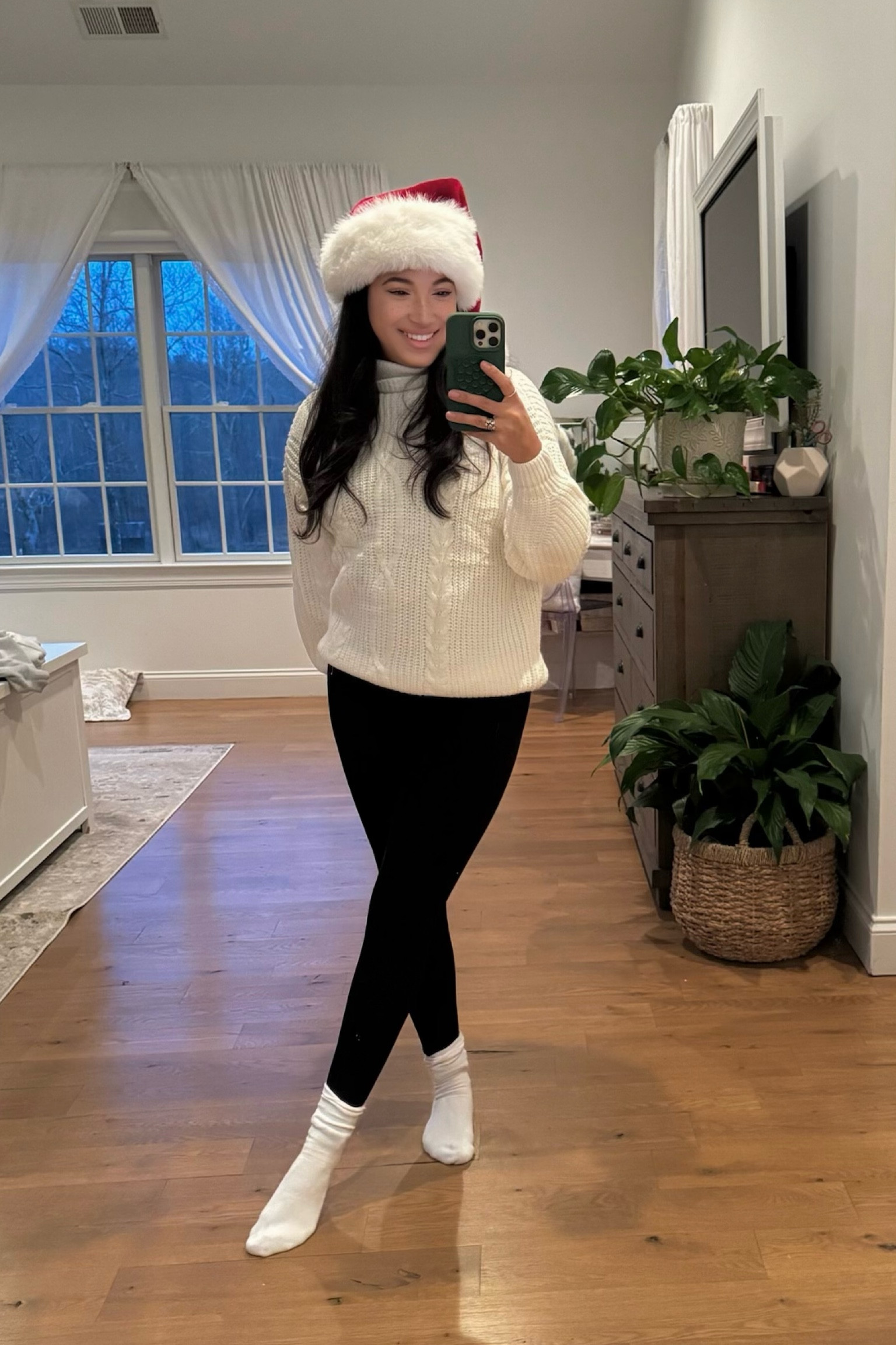 Buttery soft leggings and comfy sweater 🎅🏻

#LTKHoliday #LTKSeasonal