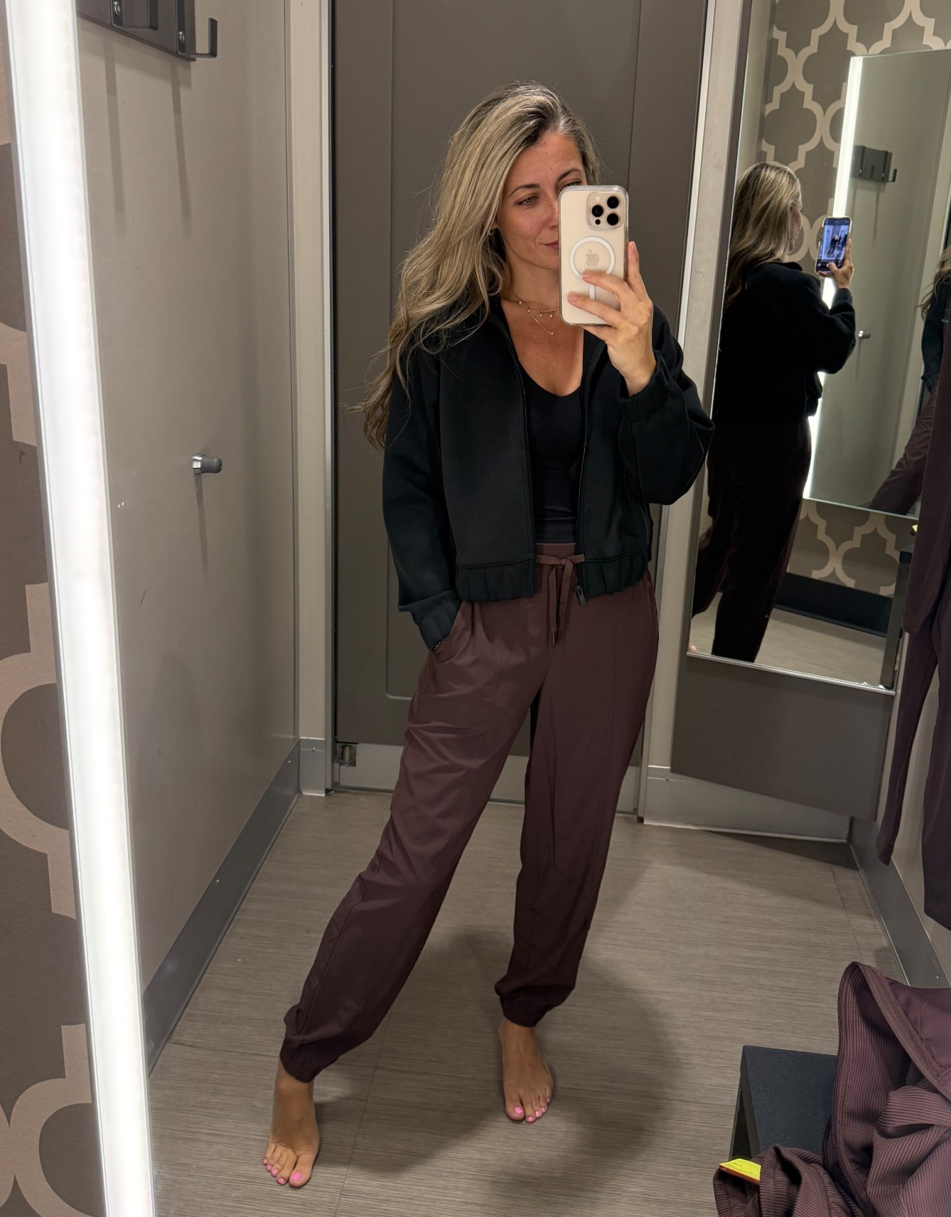 Target joggers and jacket combo! These looks are so good they will be low stock or sell out for sure! Wearing a small in joggers, could’ve sized down to XS and a small in crop top and a XS in jacket! It’s so soft and so flatteringg

#LTKActive #LTKOver40 #LTKPetite