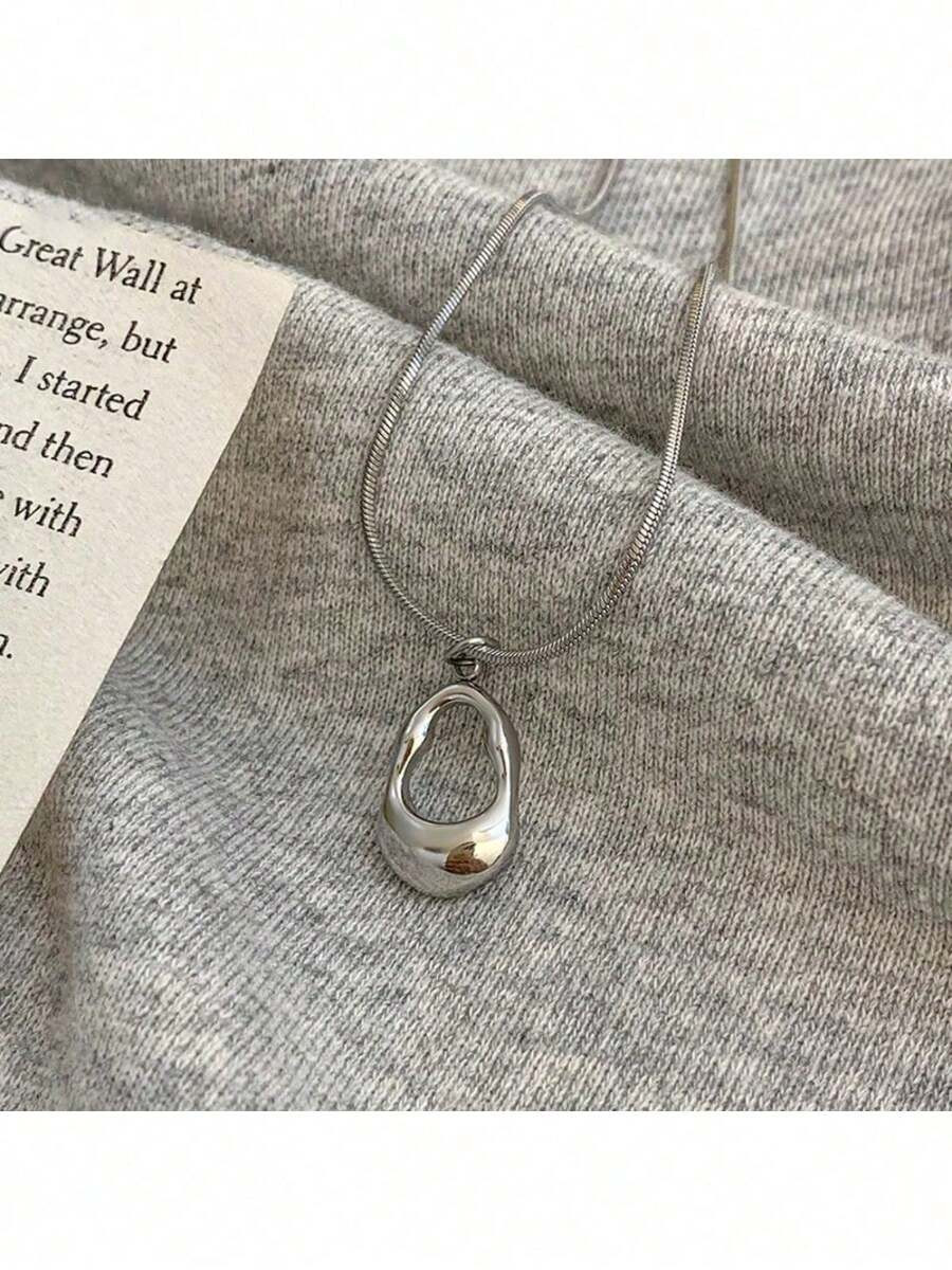 1pc Fashion Versatile Minimalist Hollow Water Drop Titanium Steel Necklace | SHEIN