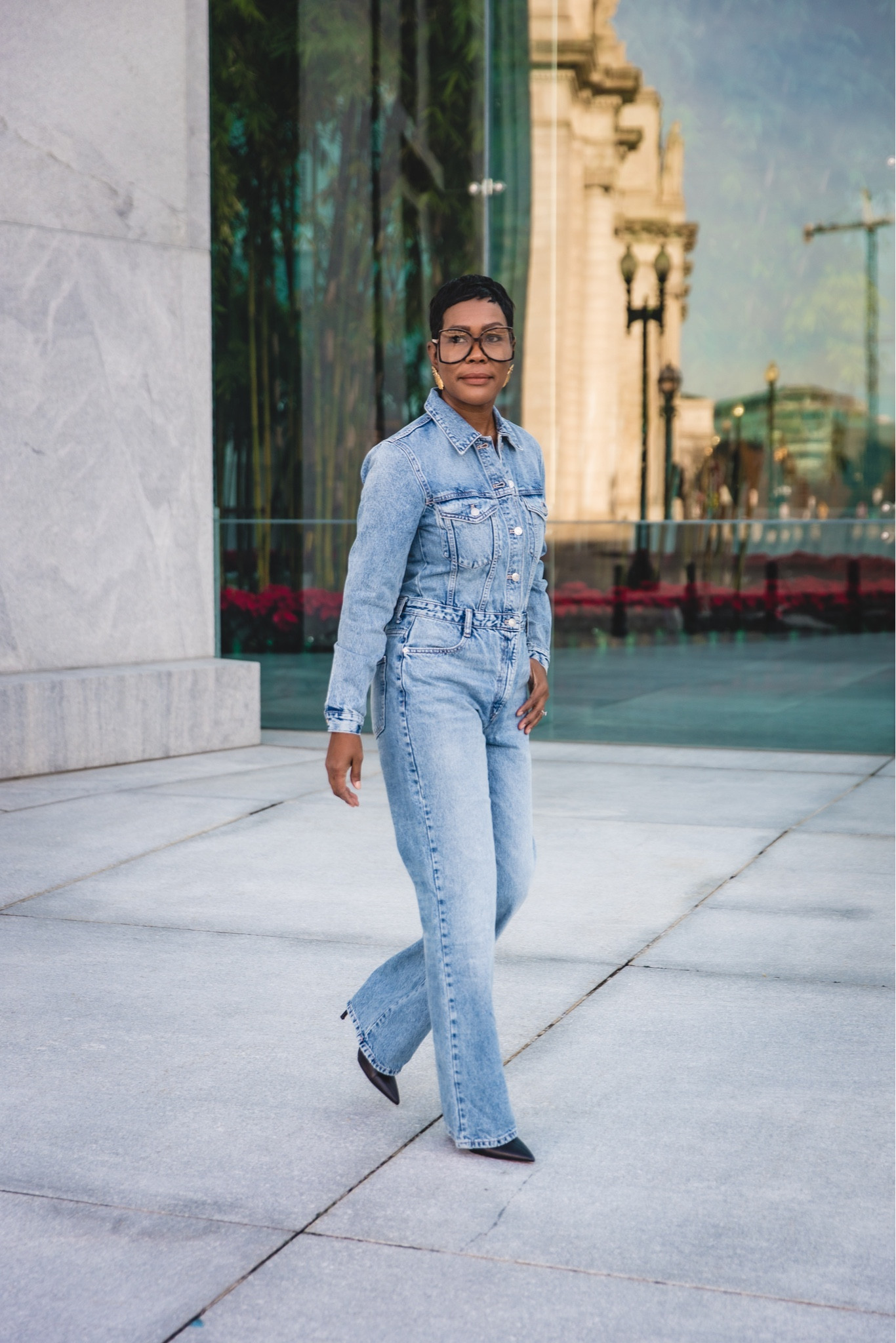 Denim jumpsuits are a versatile and comfortable fashion item that can be dressed up or down to suit any occasion. Whether you're going for a casual daytime look or something more formal, a denim jumpsuit can be the perfect addition to your wardrobe.✨

#LTKU #LTKstyletip
