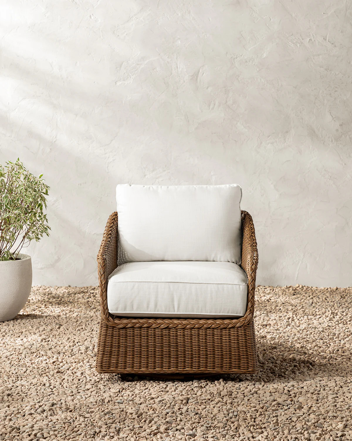 Haviland Outdoor Swivel Lounge Chair | McGee & Co. (US)