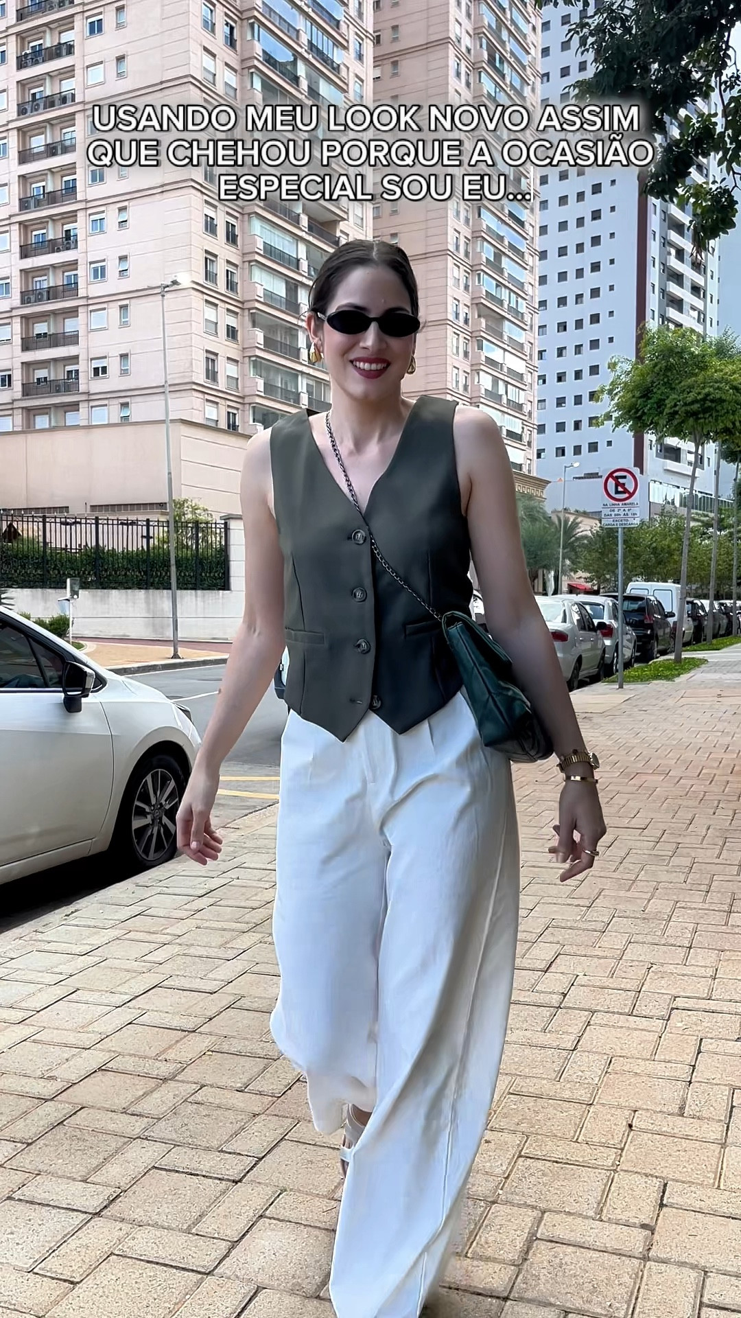 Registrando meu Look do dia para vocês guapas❤️ estrear algo novo e incrível demais! 🥳QUEM MAIS SE IDENTIFICA?
Afinal, a ocasião especial somos nós!. Concordam!!! 


#LTKmidsize #LTKstyletip #LTKbrasil