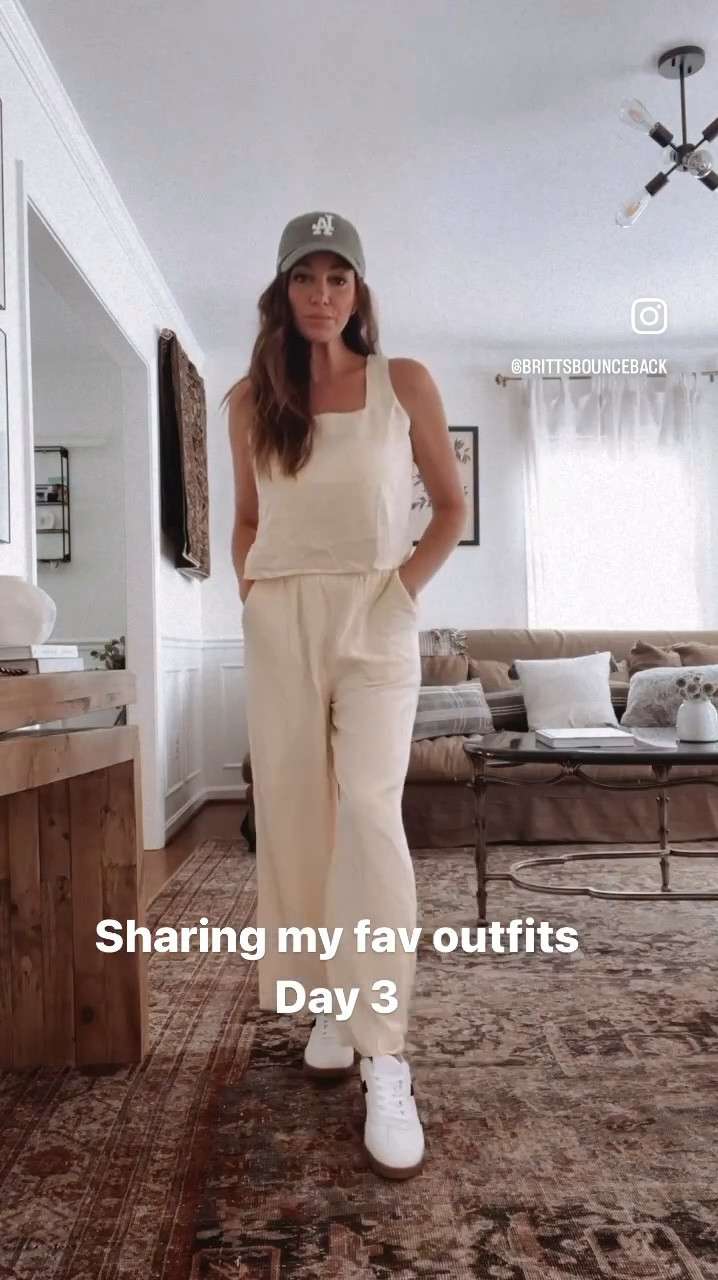 Neutral, comfortable classi.. 

#LTKSeasonal #LTKFallSale #LTKU