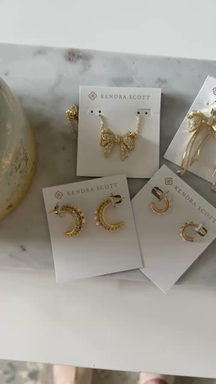 Just unboxed the prettiest new arrivals from Kendra Scott! Perfect for the holidays! Gifts for her // girly gifts // gift ideas // holiday jewelry // Kendra Scott jewelry // holiday accessories 

#LTKGiftGuide #LTKHoliday #LTKSeasonal