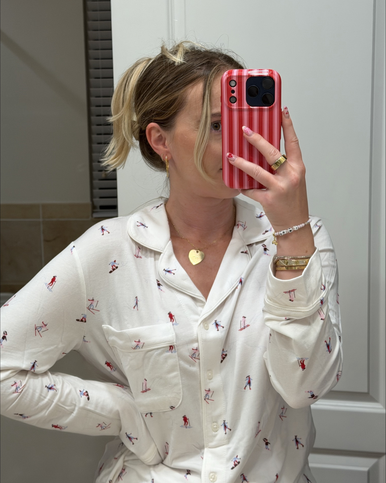 Coziest holiday and winter pajama from target. It’s modal and super soft and they’re currently running a 30% off, which is a great deal! I like that it’s winter but not too Christmassy so you can wear it all winter long  

#LTKFindsUnder50 #LTKGiftGuide #LTKselfcare