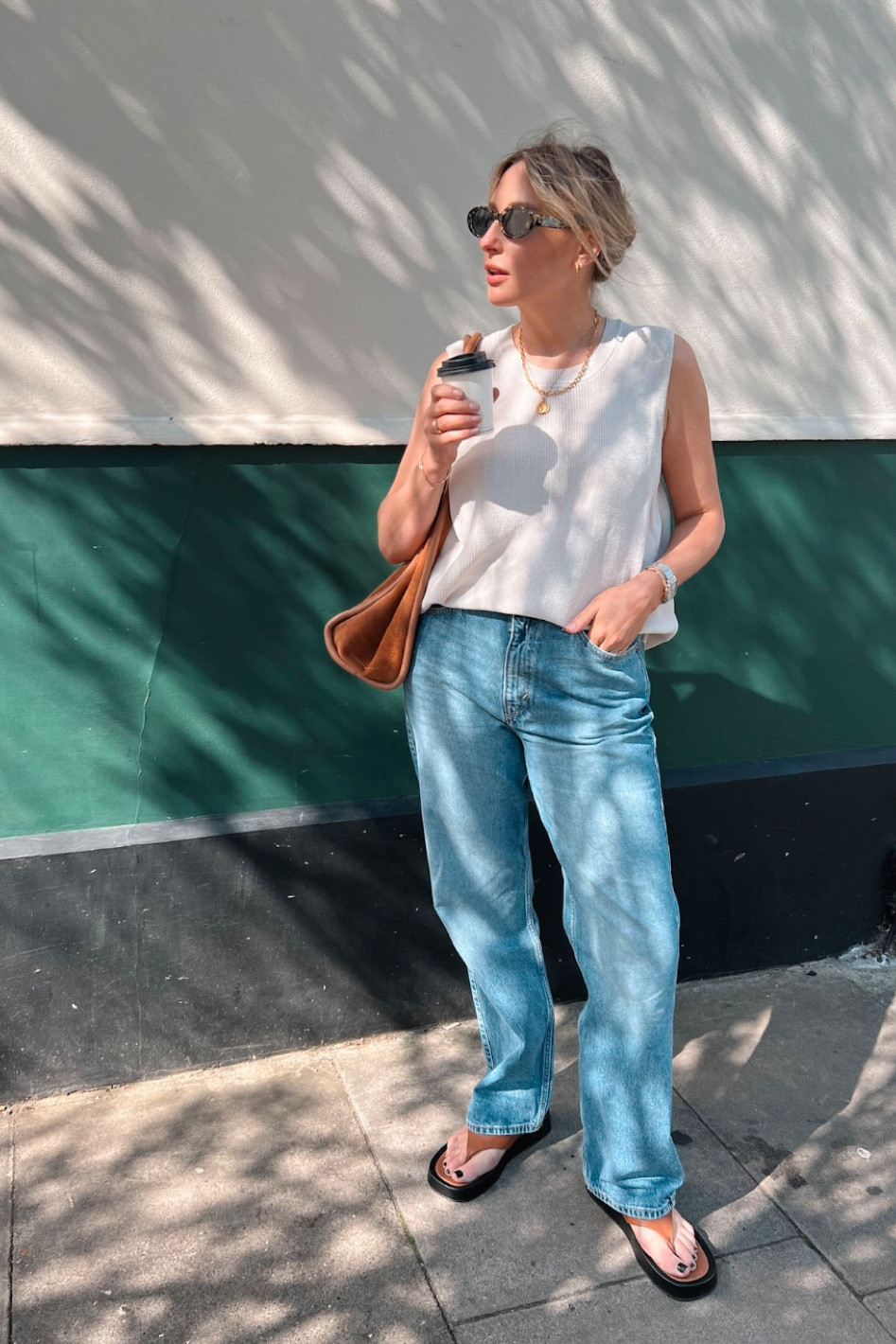 Using wide leg jeans to give my wardrobe an update for summer 23 


Jeans girl
Denim lover
Tan bag
Knitted tank 

#LTKFind #LTKunder50 #LTKSeasonal