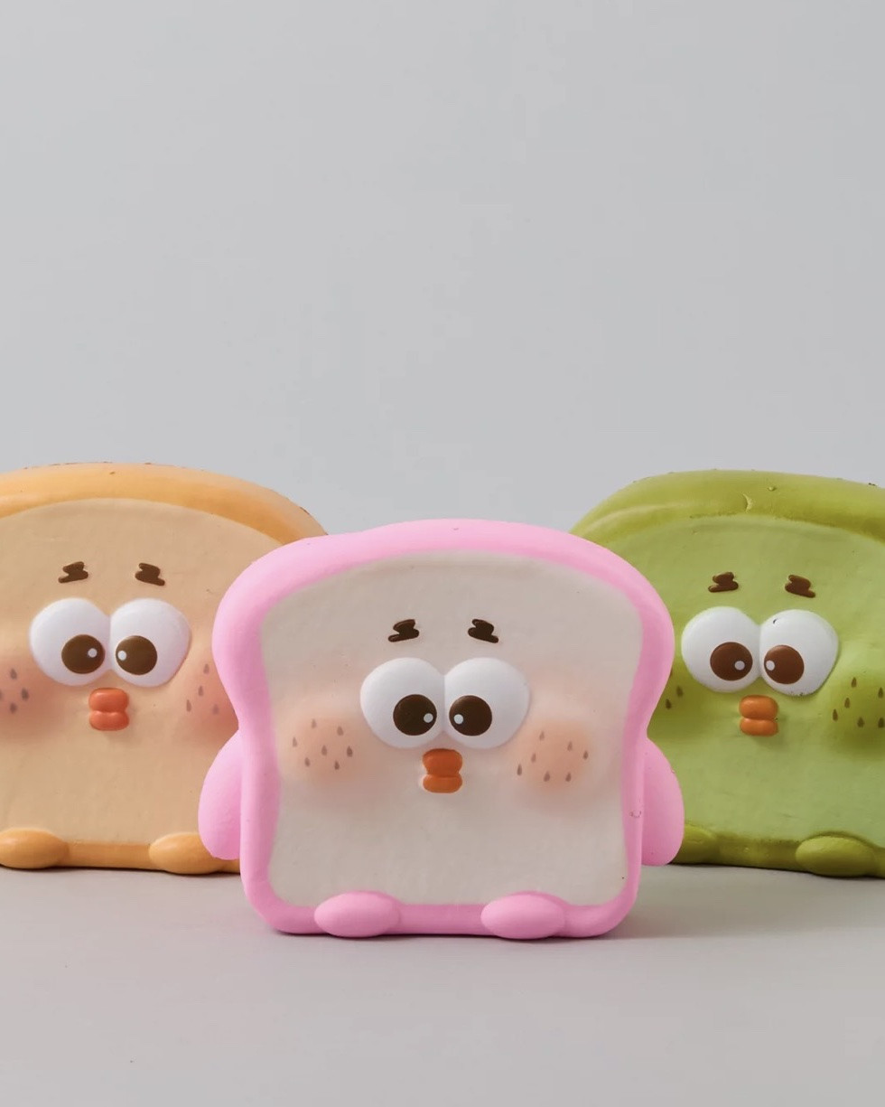 New smushy squishies!! Get ‘em before they’re gone! 

#squishy #squishies #smushy #smushems