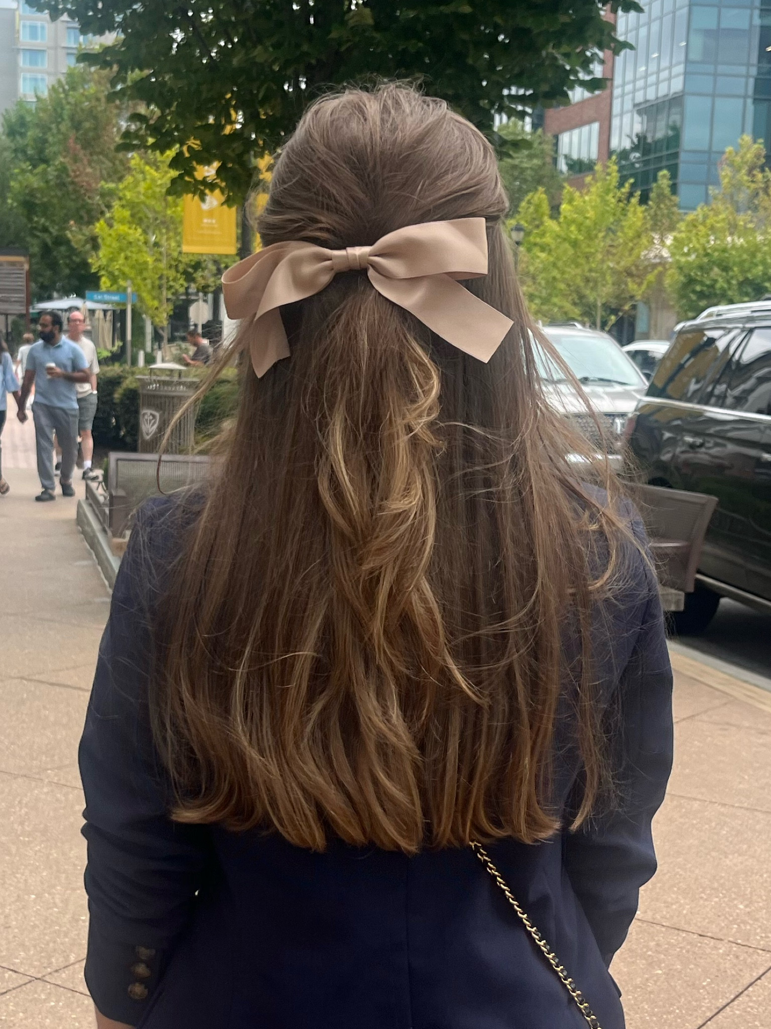 I bought this J.Crew hair-bow yesterday and I am obsessed! It’s the perfect accessory for school, fall, and summer.




( Hair bow , Hair clip , Bow , Ribbon , J.Crew accessories , Accessory , Hair accessory , Hair tips , Hairstyle , Fashion , Outfit )

#LTKSeasonal #LTKU #LTKstyletip