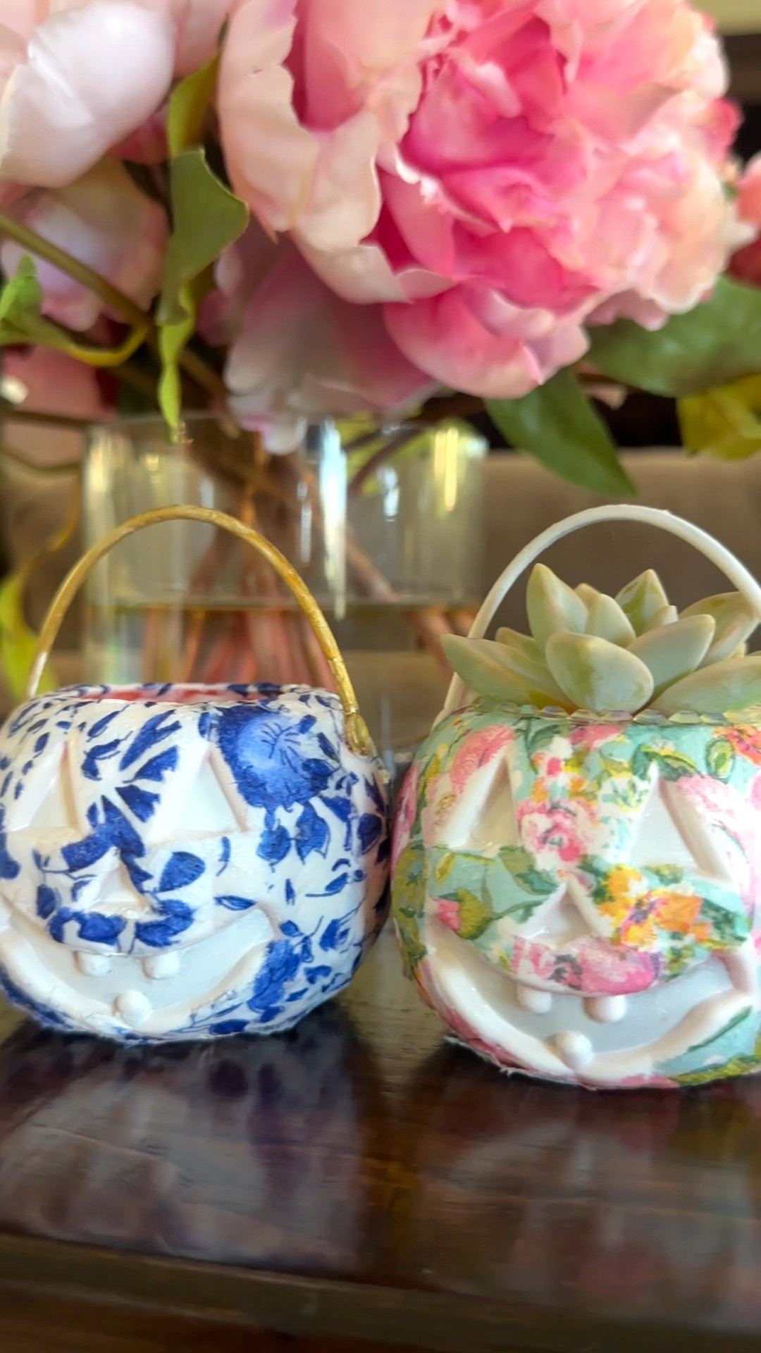 Mini decoupage pumpkins craft 