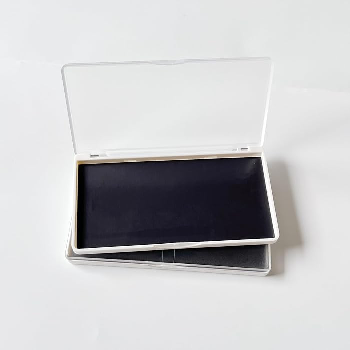 2PC Empty Magnetic Makeup Palette, White Frosted Clear Lid, Empty Eyeshadow Palettes Depots Tavel... | Amazon (US)