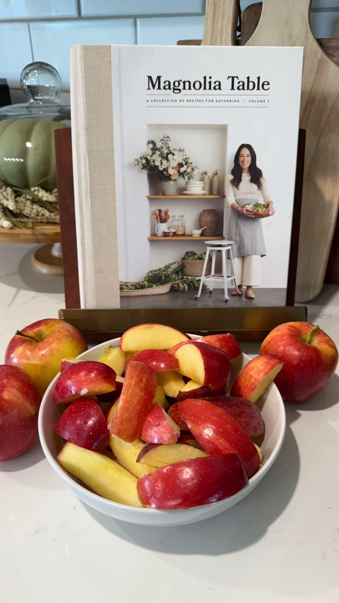 Slow simmered apples, warm spices, and a house that smells like pure fall. Homemade apple butter is the cozy little secret I’ll never stop making. Perfect for mornings on the porch with biscuits + coffee ☕


#AppleButter #HomemadeGoodness #FallInAJar #CozyFallVibes #FarmhouseKitchen #SlowLiving #FallRecipes #SimpleLifeVibes #FromTheFarm

#LTKSeasonal #LTKHome #LTKFindsUnder50