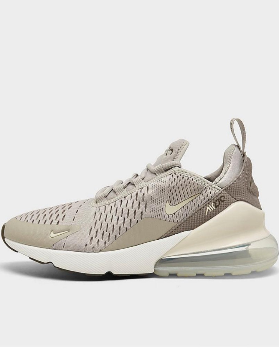 Obsessed with this new color! #nike #womens #sneakers #ootd #ltkootd

#LTKFind #LTKfit #LTKshoecrush