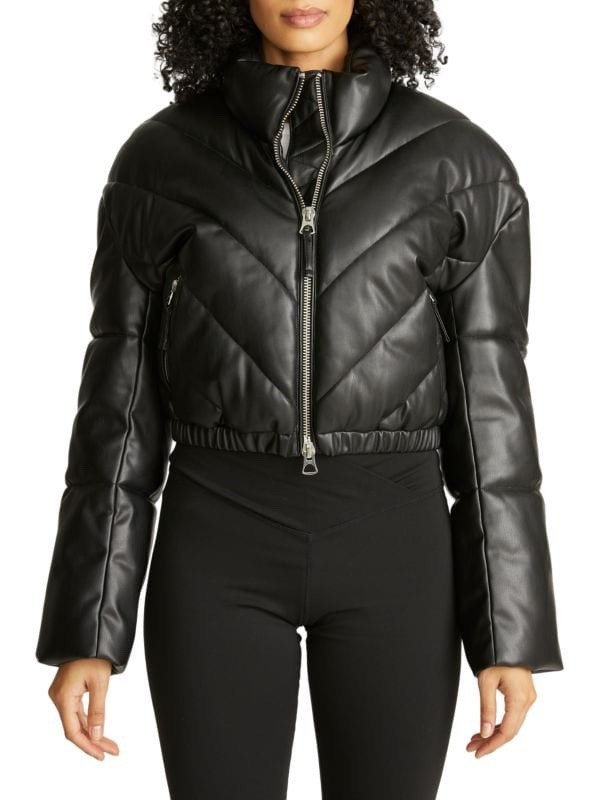 The perfect cropped jacket (I’m a size M)

#LTKSeasonal #LTKStyleTip