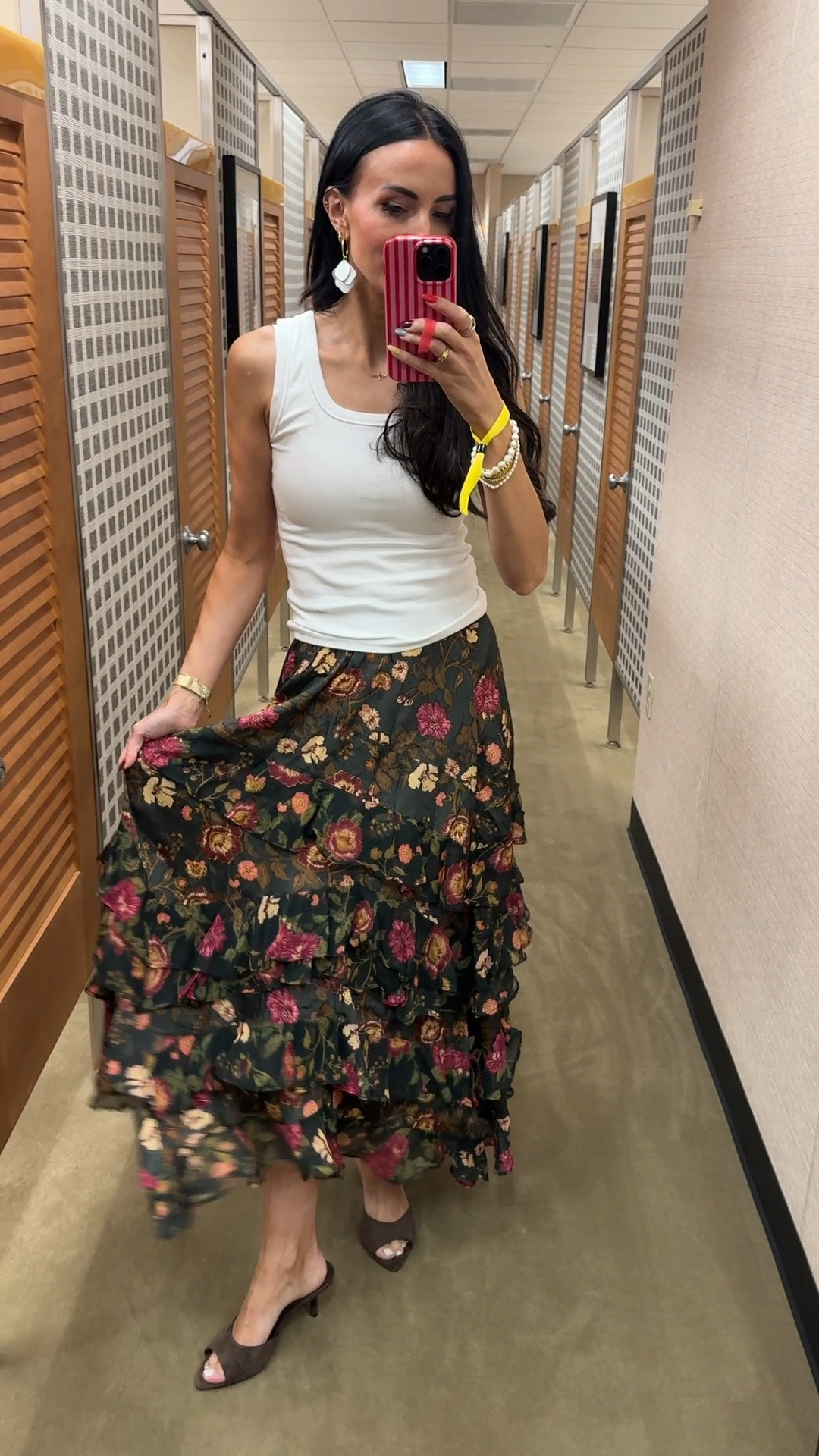 This skirt has been a top seller and even Soren commented on it. She’s so gorgeous and on sale and in stock for now!