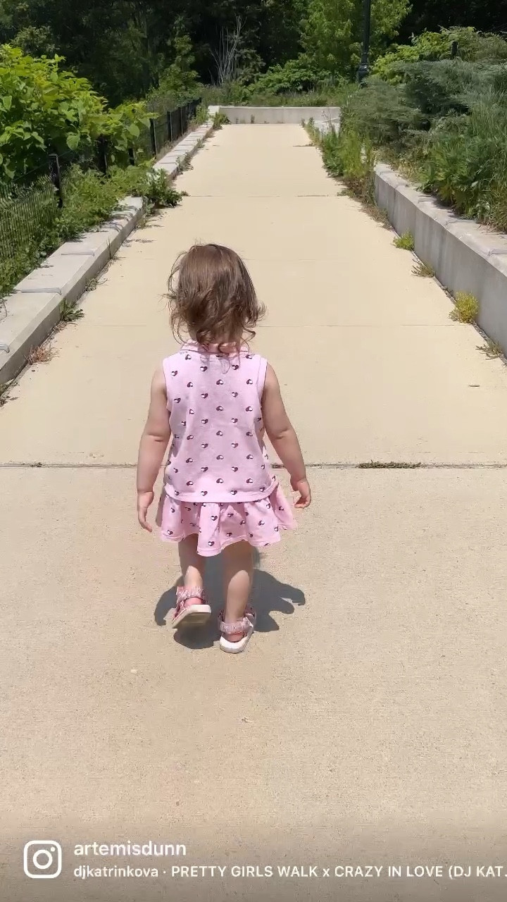 Kids outfits, girls, toddlers 2 year old outfits 

#LTKSeasonal #LTKbaby #LTKFind