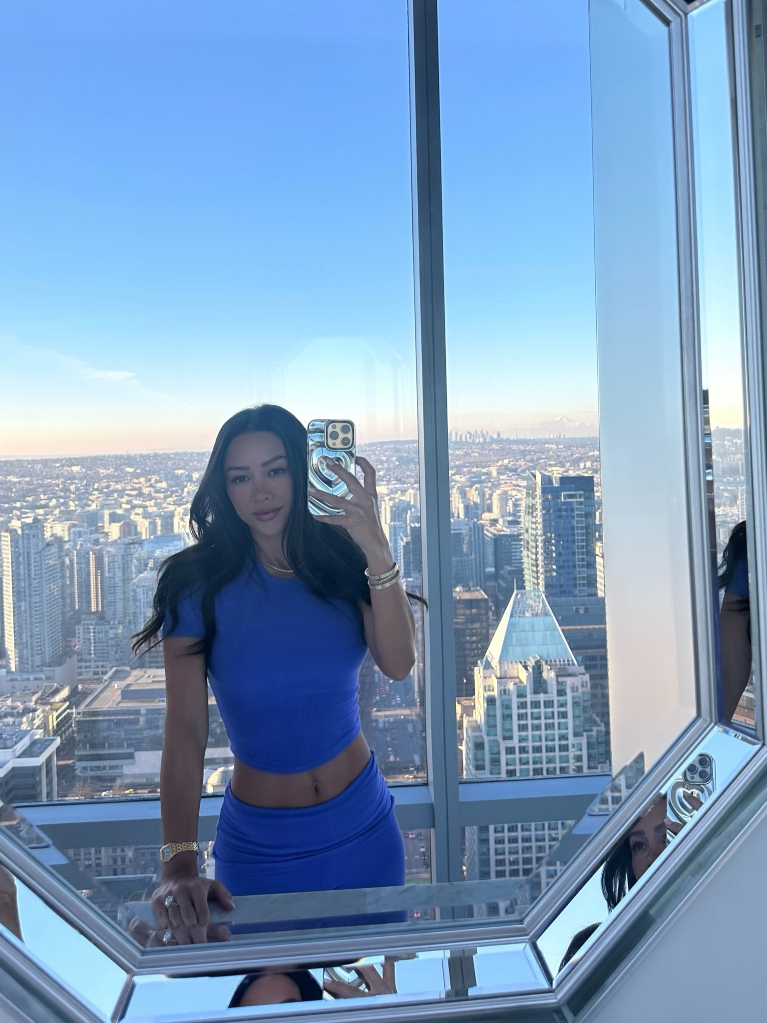 My Fave Skims Loungewear Set 

Wearing small top
Xs bottom 

#LTKStyleTip #LTKHome #LTKFitness