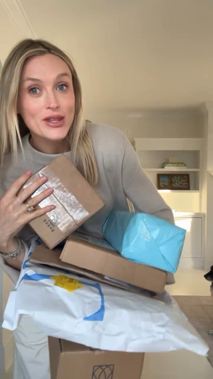 unboxing of some new spring goodies for the closet!!!

#LTKSeasonal #LTKootd #LTKBump