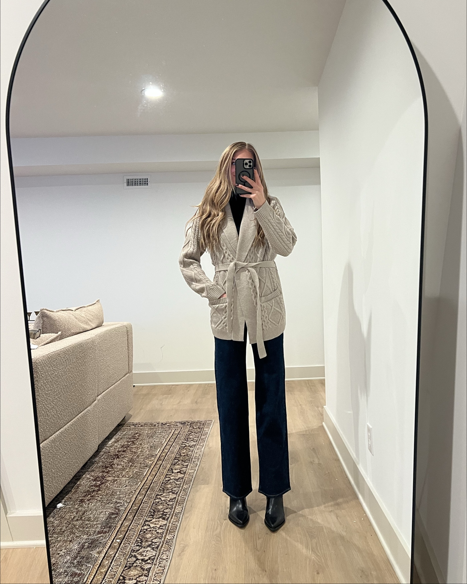  I wear my true size in most artizia pieces (medium, 6, 27 long, and medium long if longs are available) 



Holiday outfits, thanksgiving outfit, sweater, holiday sweaters, tall girl friendly

#LTKTall #LTKStyleTip #LTKHoliday