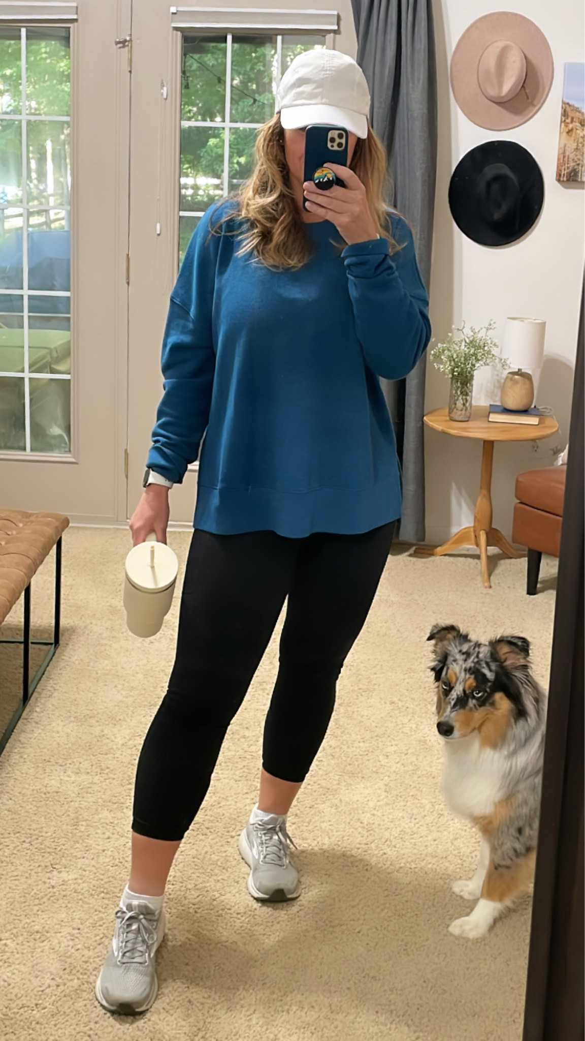 Workout Wear. 
Size medium bottoms
Size large top
Sneakers TTS 

#LTKfitness #LTKcurves #LTKmidsize