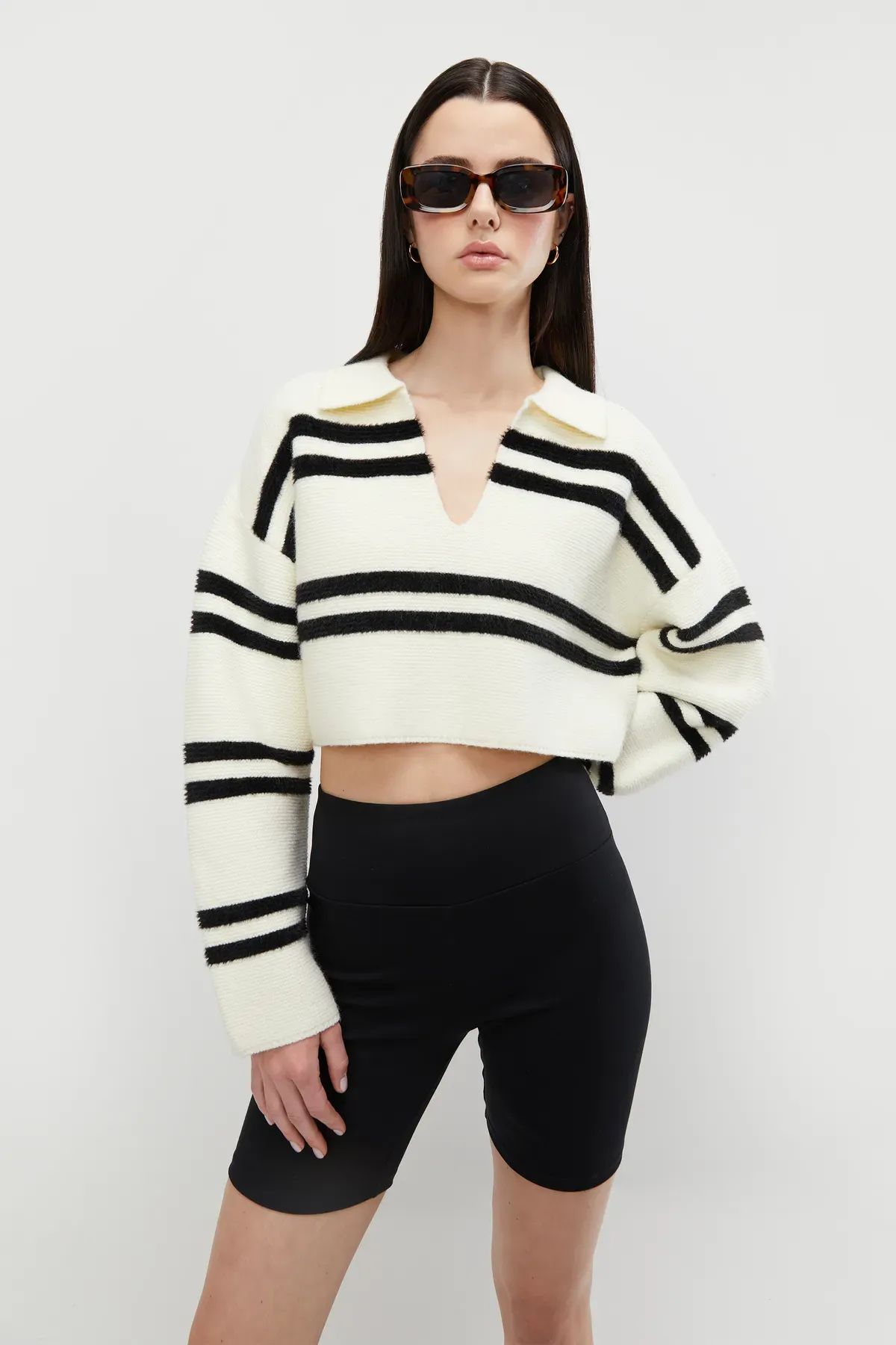 COLLARED STRIPED SWEATER $52  Flash Sale 20% Off - Automatically applied in cart    
 SW-7478-W  ... | OAK + FORT