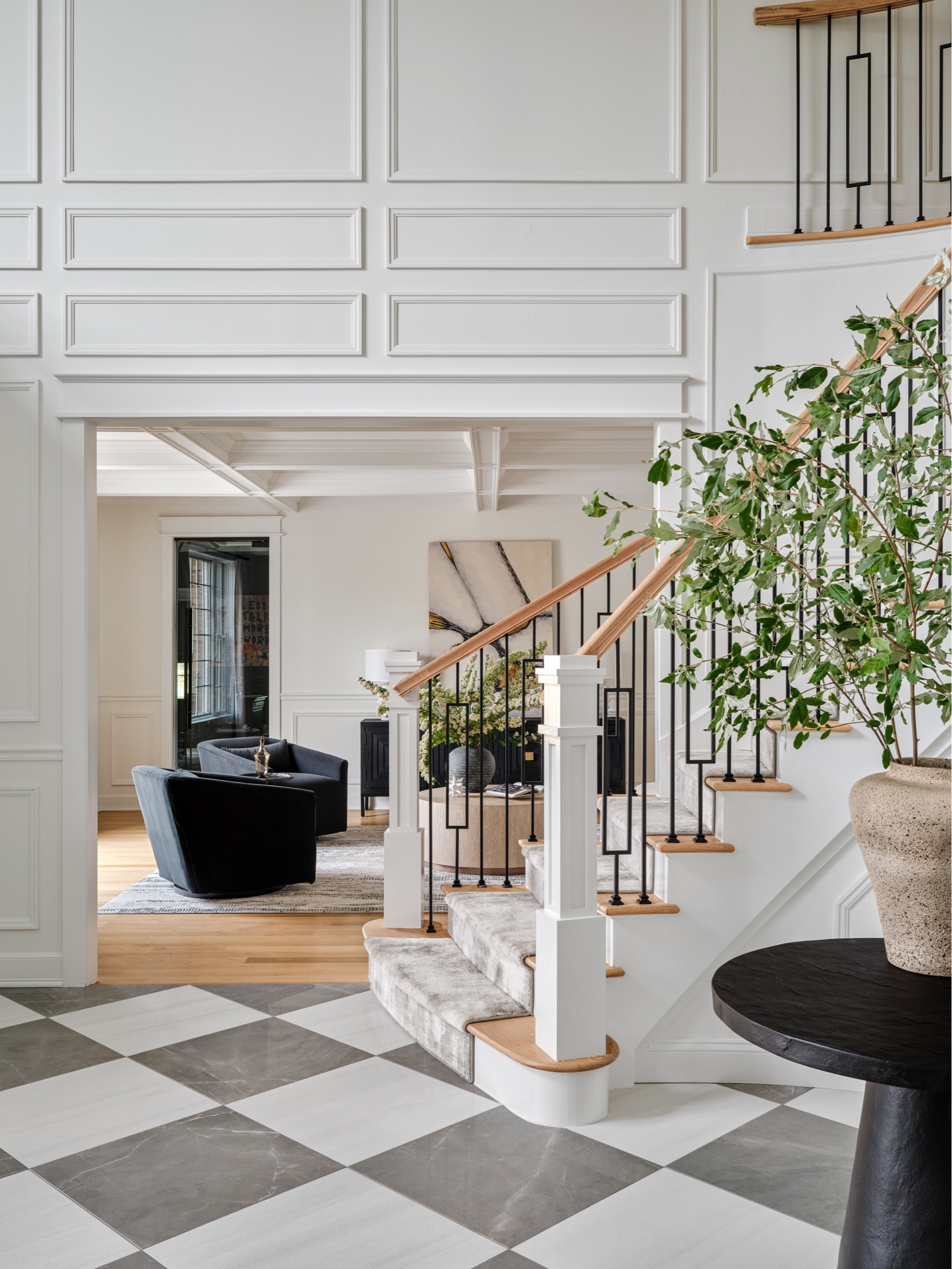 Foyer views 🤍
.
.


#LTKfamily #LTKhome #LTKsalealert