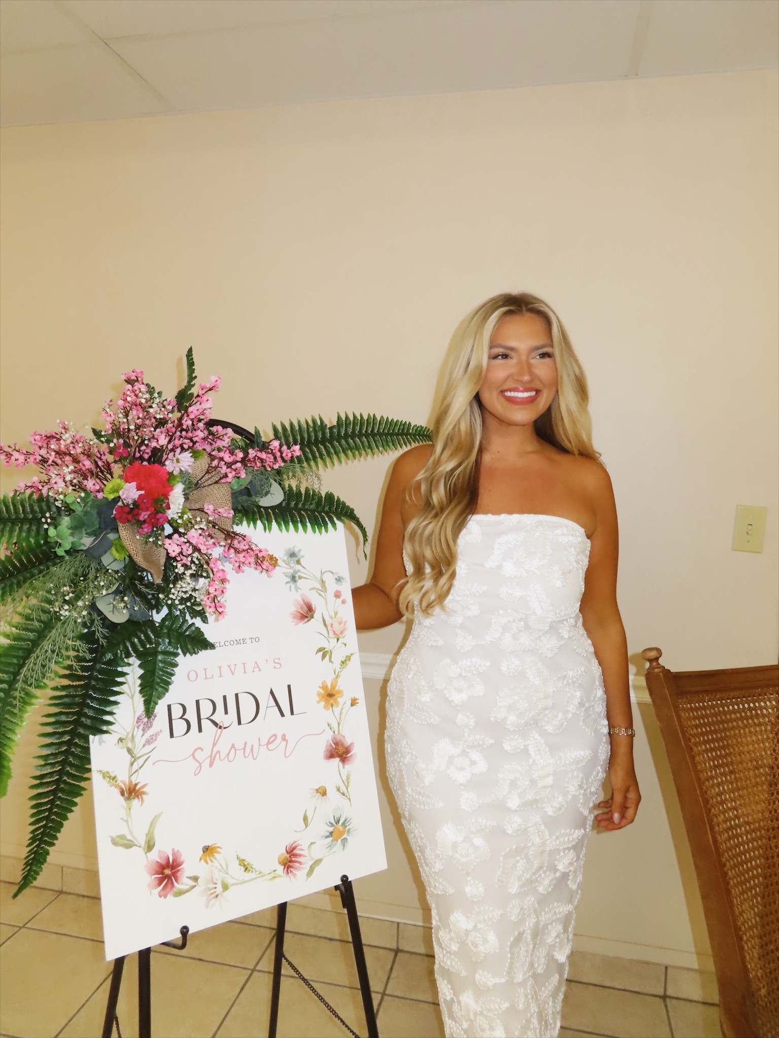 Bridal shower outfit!! 

Wearing a size large! 

#LTKWedding #LTKFallSale #LTKMidsize