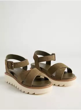 Dual Cross Strap Flatform Sandal (WW) | Torrid (US & Canada)