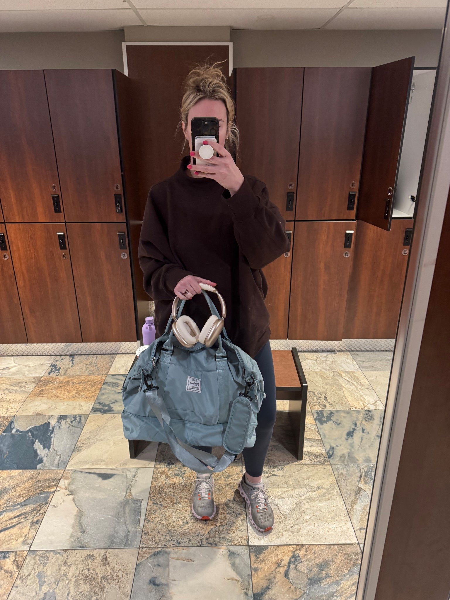 Gym today in my fav mock neck .  Gym bag and headphones are all in the Amazon sale 

#LTKmidsize #LTKcanada #LTKfitness