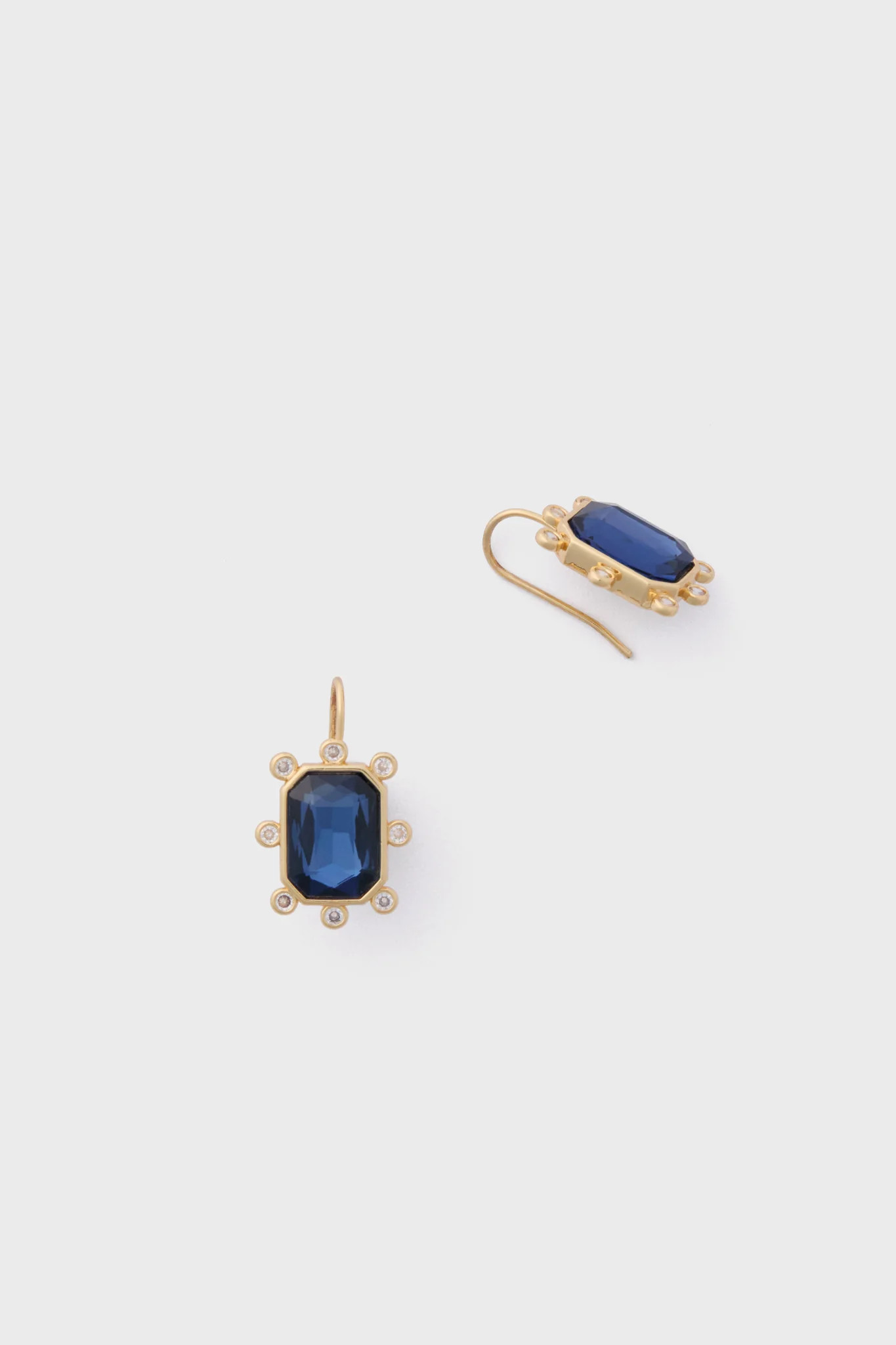 Blue Greenwich Earrings | Tuckernuck (US)