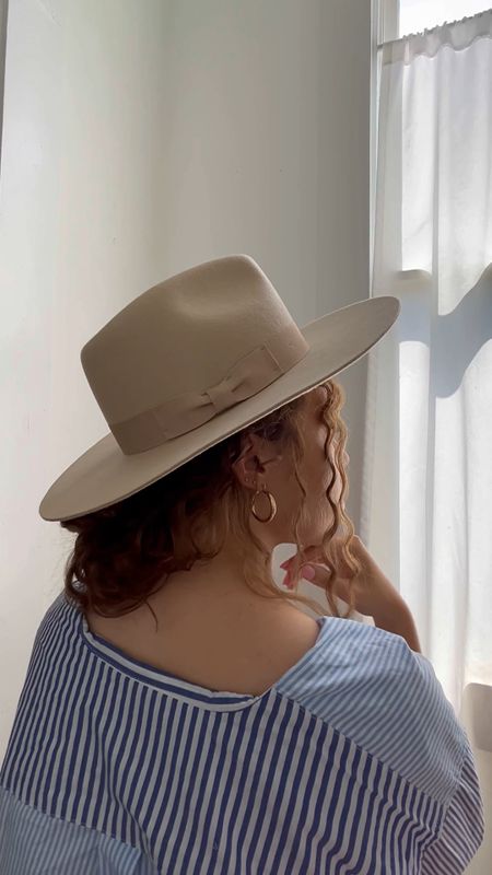 When in doubt, just add a hat ✨ 


Linking a few of my favorite hair tools + accessories I used for this look 🤍



#hair #accessories #hairtutorial #curls #curlyhair #curlyhairstyle #hat #widebrim #gigipip #lackofcolour #curlybun #goldhoops #goldjewelry

#LTKFind #LTKstyletip #LTKbeauty