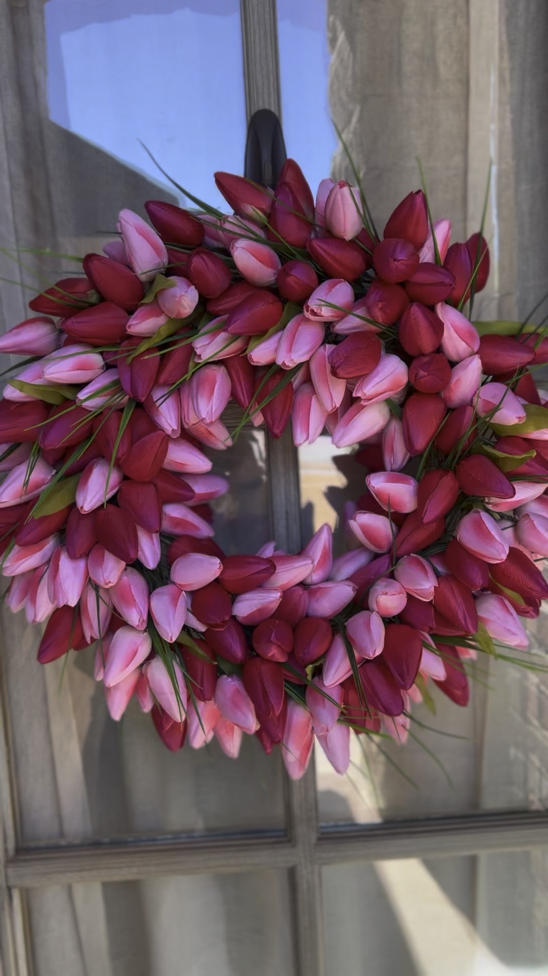 Here’s a better look at the red and pink tulip wreath I bought for Valentine’s Day and spring. 


front door | front porch | home decor | seasonal decor | spring refresh | wreath | vday | Valentine’s Day | spring decor | tulips | floral

#LTKSeasonal #LTKFindsUnder100 #LTKHome