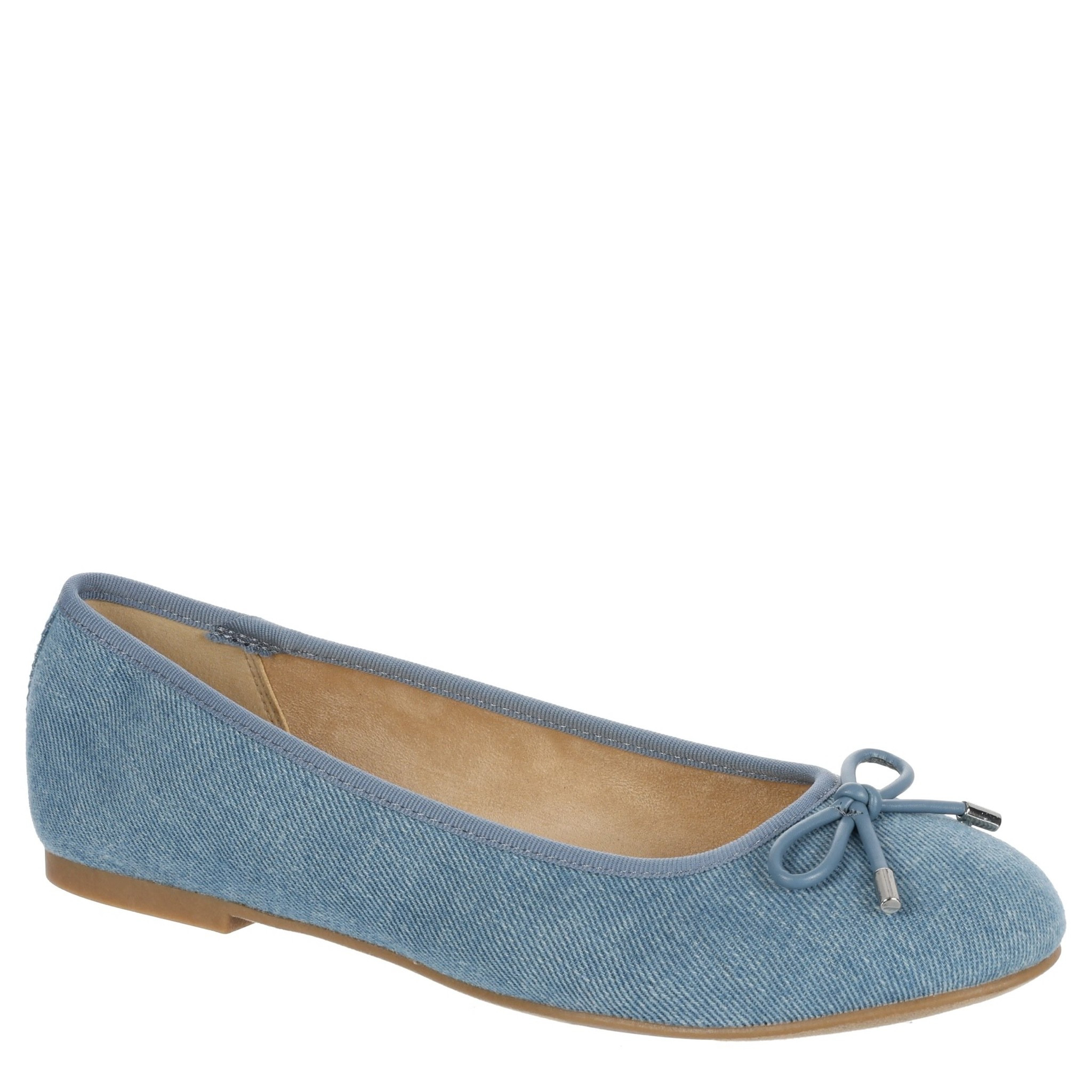 The perfect little dupe (for $30!!) for the Chanel denim ballet flats! These are going to be a staple come fall 😍

#LTKSaleAlert #LTKootd #LTKSeasonal
